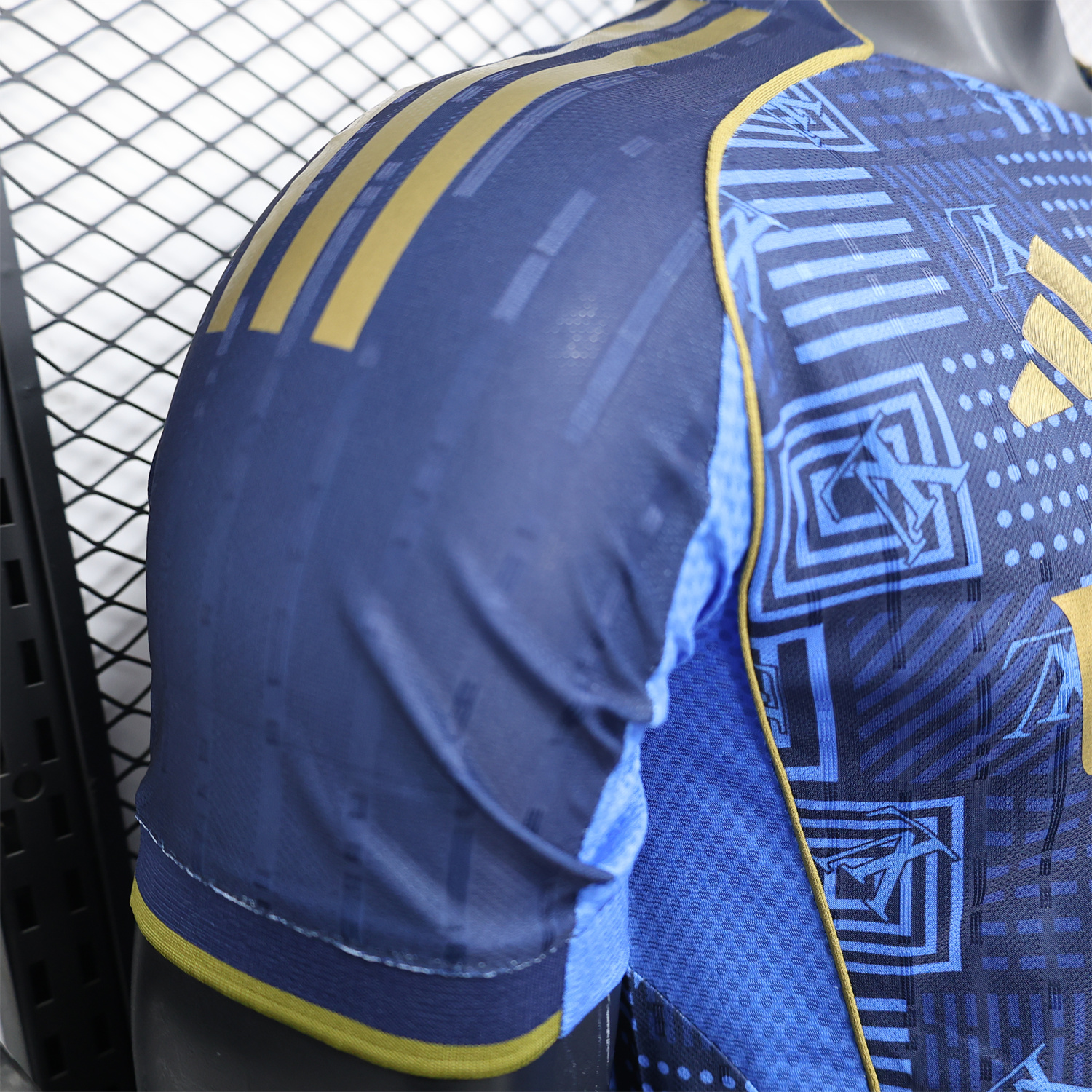 UltraTrikot-Real Madrid 25-26 Blue Gold Special Edition Jersey - Player Version