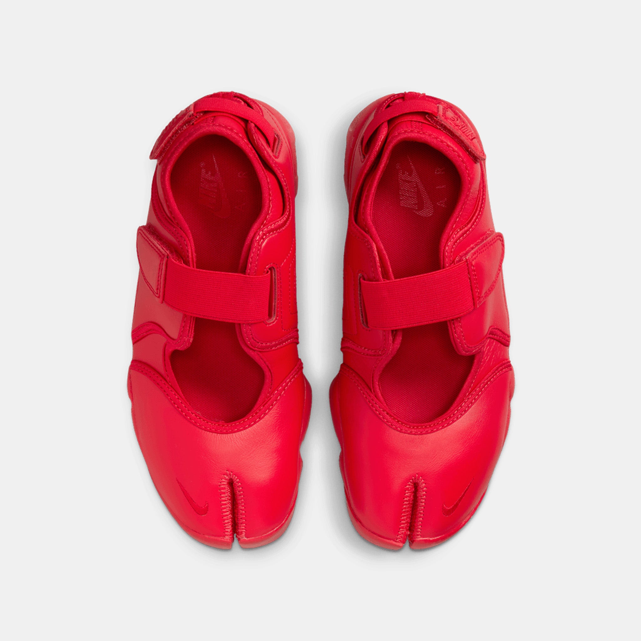 Air Rift Sneaker in Fire Red/Fire Red