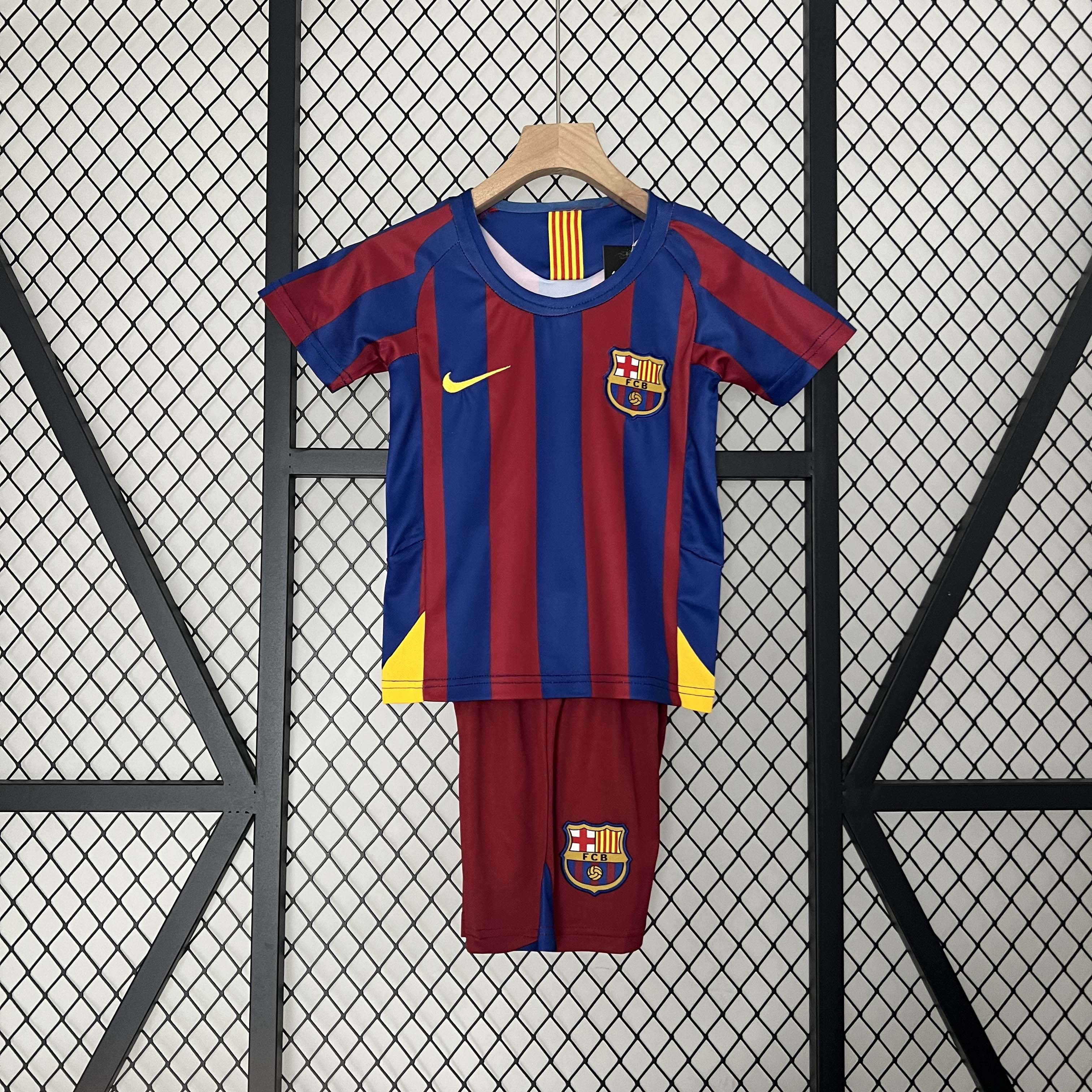 2005/2006 Retro Barcelona Home Football Shirt 1:1 Thai Quality Kids Size:football jersey mysite: unitedjerseyfootball 邓江浪:football