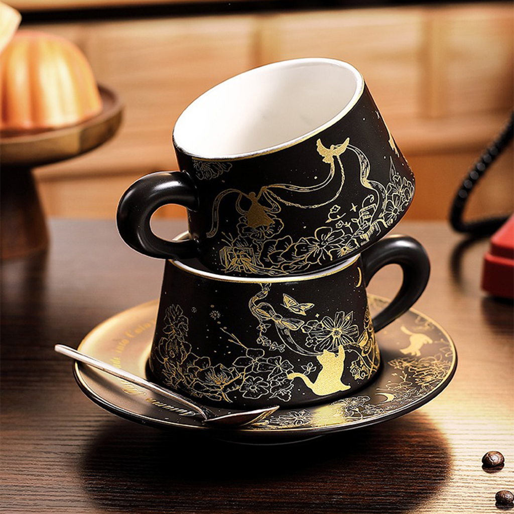 GEEK BAR-https://www.hot-toy.com/