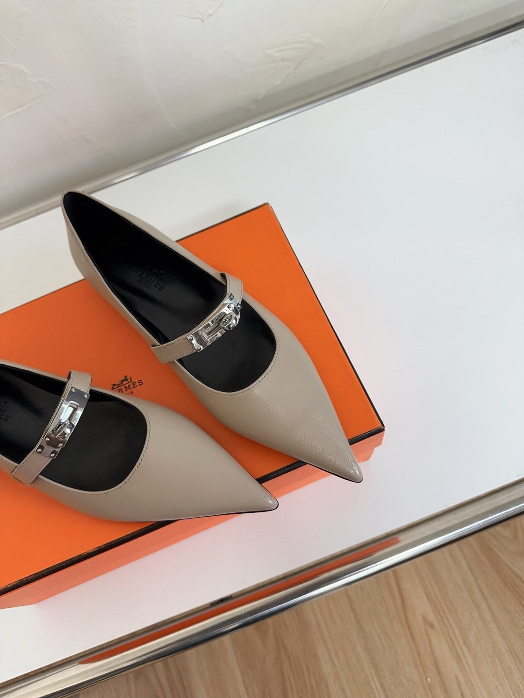 KIARA FLAT PUMP IN KHAKI BROWN CALFSKIN、mysite、Cacoeks