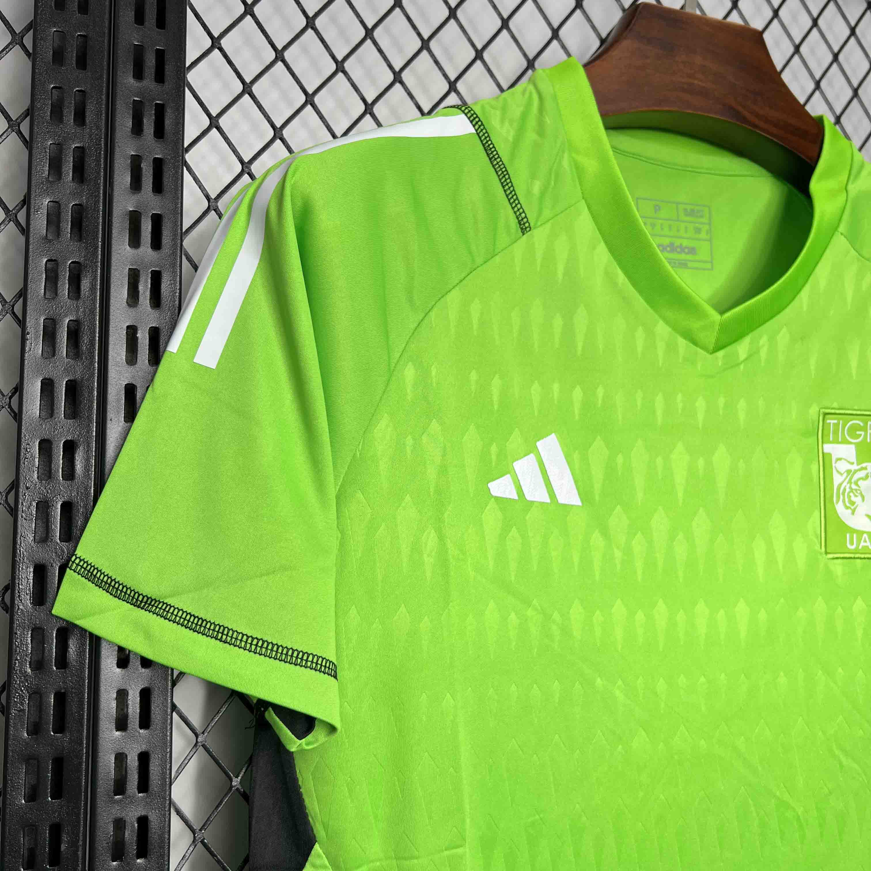 ManixJersey.com | Tigres UANL 24-25 Green Goalkeeper Jersey - Fans Version -Customize Name, Number and Patch | Worldwide Shipping