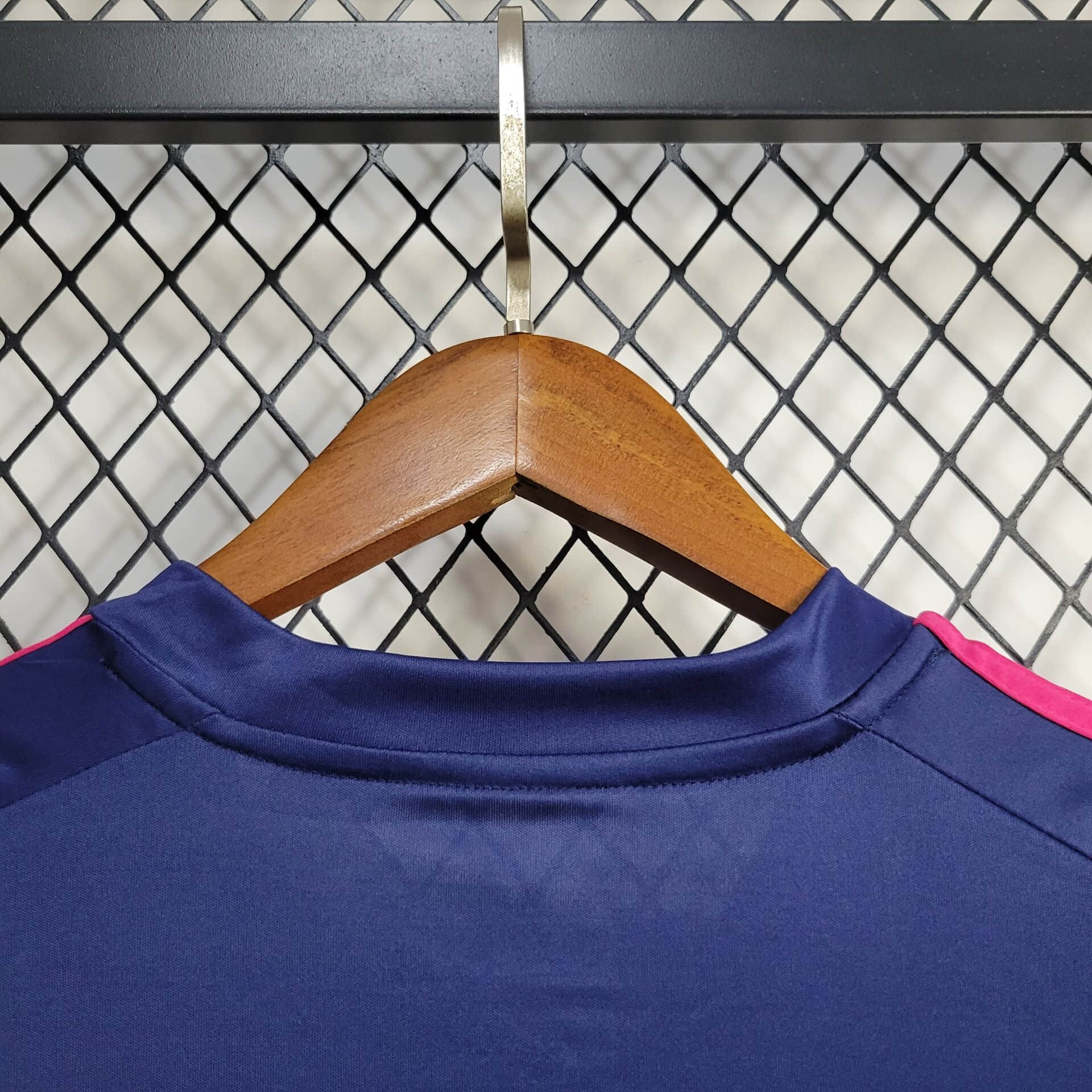 ManixJersey.com | Nottingham Forest 24-25 Away Jersey - Fans Version -Customize Name, Number and Patch | Worldwide Shipping