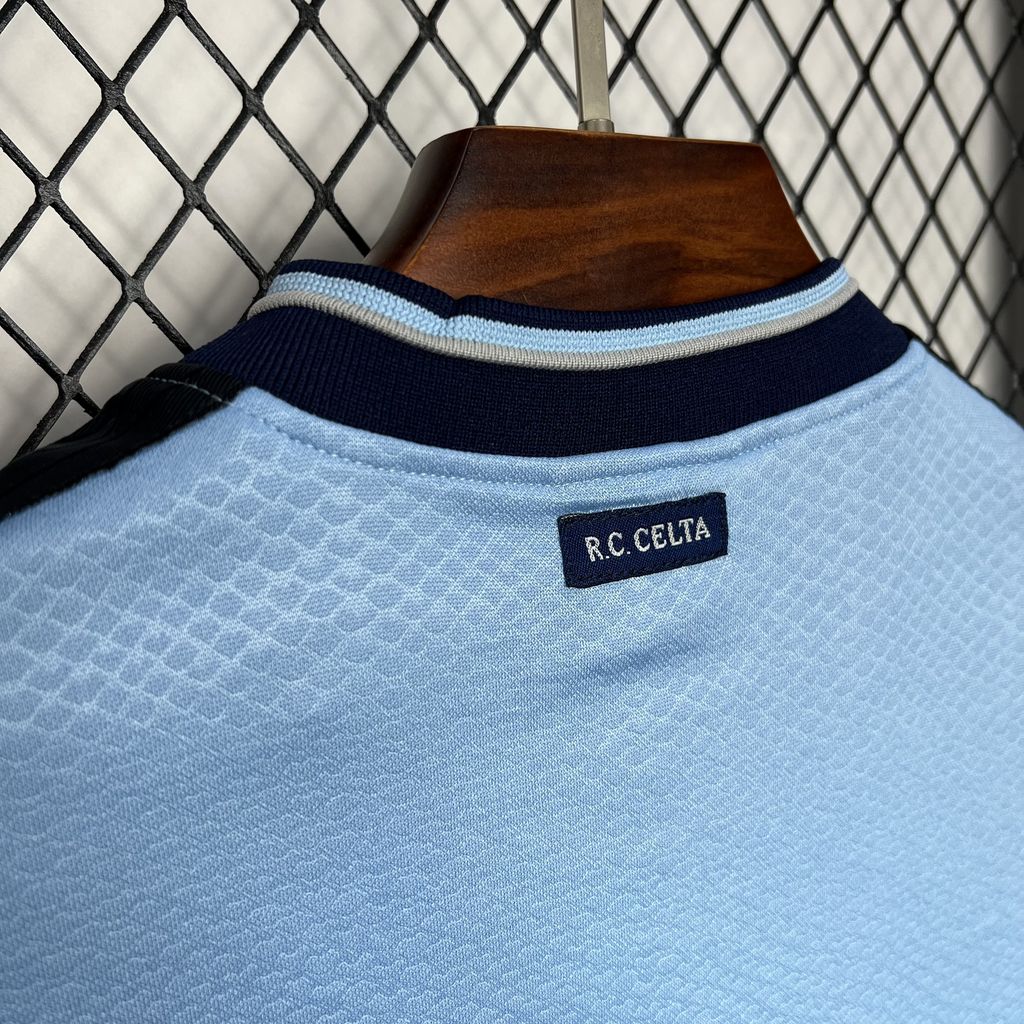 Higojerseys-Retro Celta Vigo 1999-00 Home Stadium Jersey