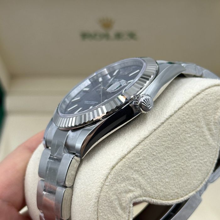 兼职  林炎: luxecystore