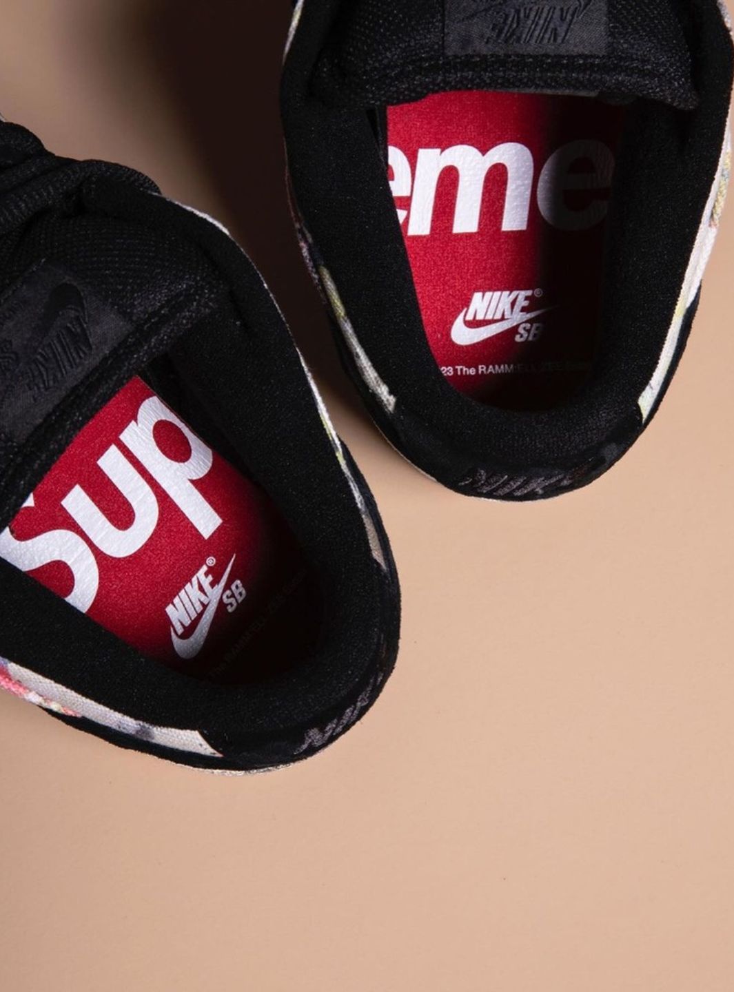 Nike SB Dunk Low Supreme Rammellzee、NIKE、Cacoeks