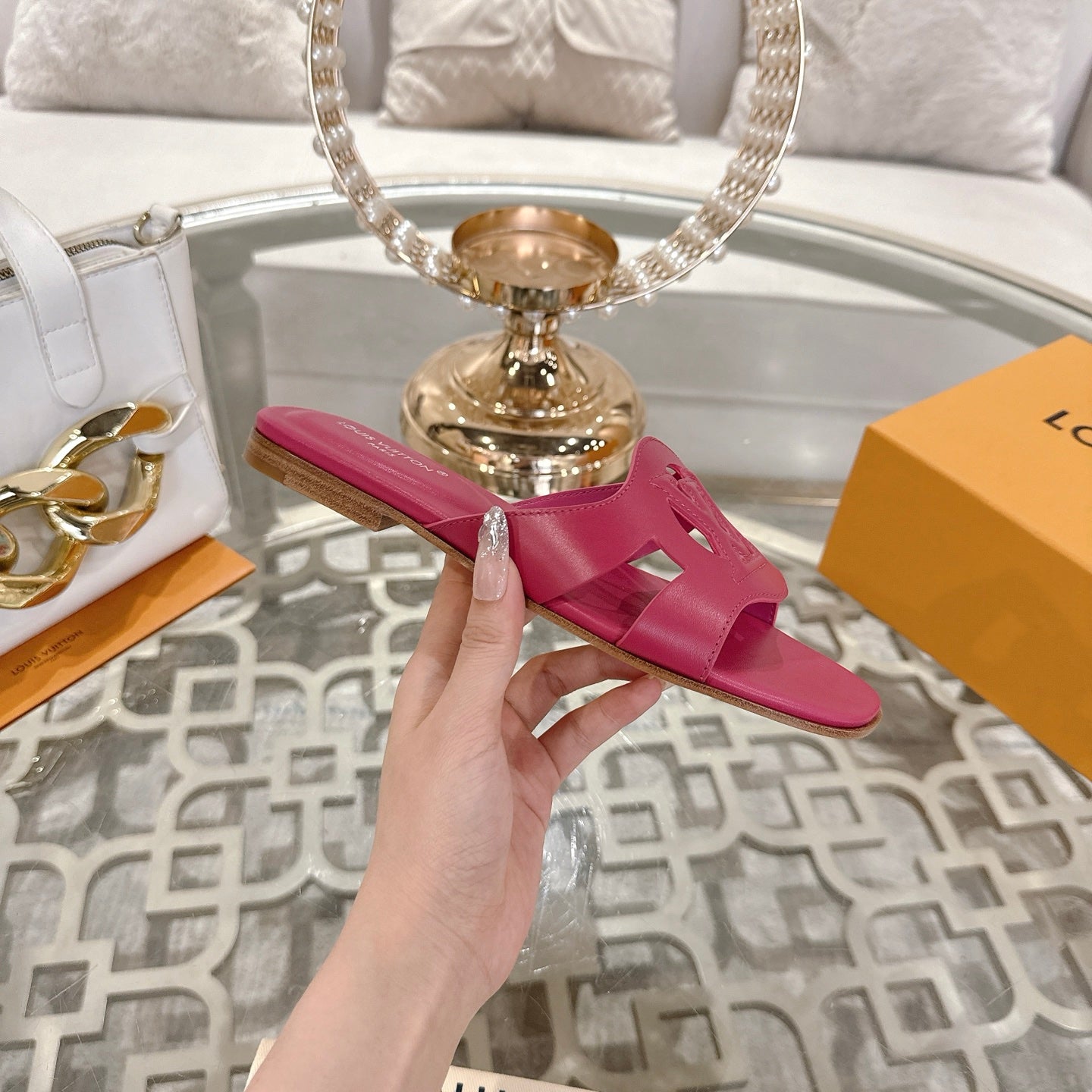 ISOLA FLAT SLIDE IN DARK PINK CALFSKIN、mysite、Cacoeks