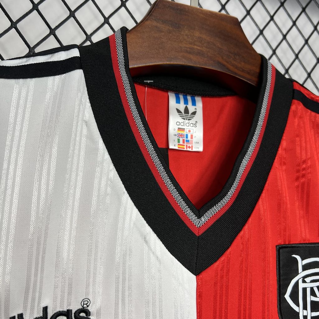 GlobeJersey-Retro Glasgow Rangers 1995-96 Away Stadium Jersey