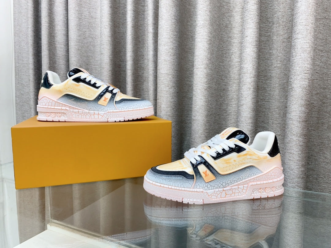 LV TRAINER SNEAKERS IN LIGHT ORANGE OMBRE MIX COLORFUL CALFSKIN、mysite、Cacoeks