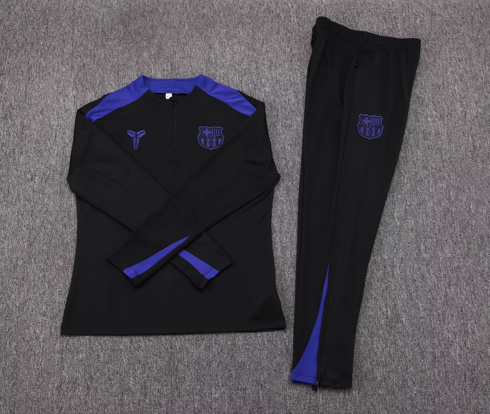 2025/2026 Barcelona Half-Pull Training Suit Black Jersey Set:football jersey mysite: unitedjerseyfootball 邓江浪:football