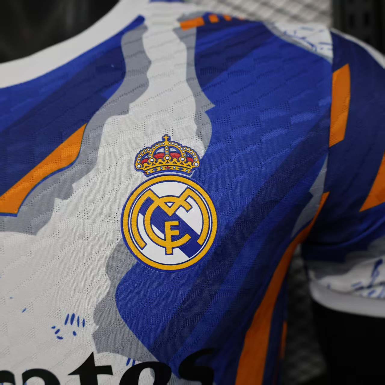 2025/2026 Player Version Real Madrid Special Edition White and Orange Football Shirt 1:1 Thai Quality:football jersey mysite: unitedjerseyfootball 邓江浪:football