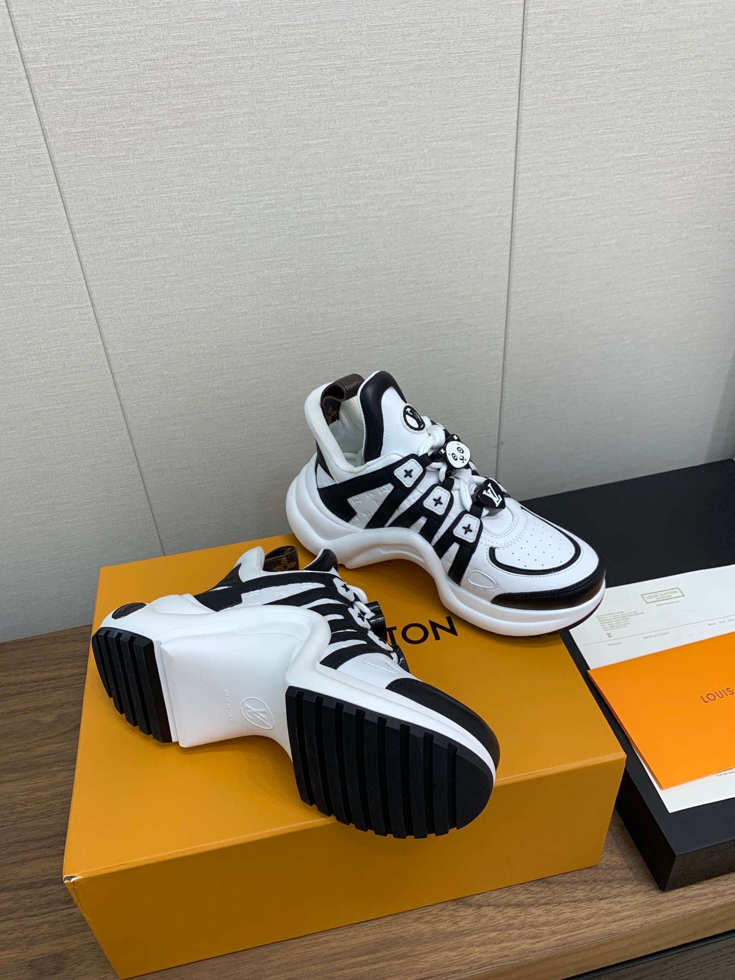 LV ARCHLIGHT SNEAKER BLACK MIX WHITE、mysite、Cacoeks