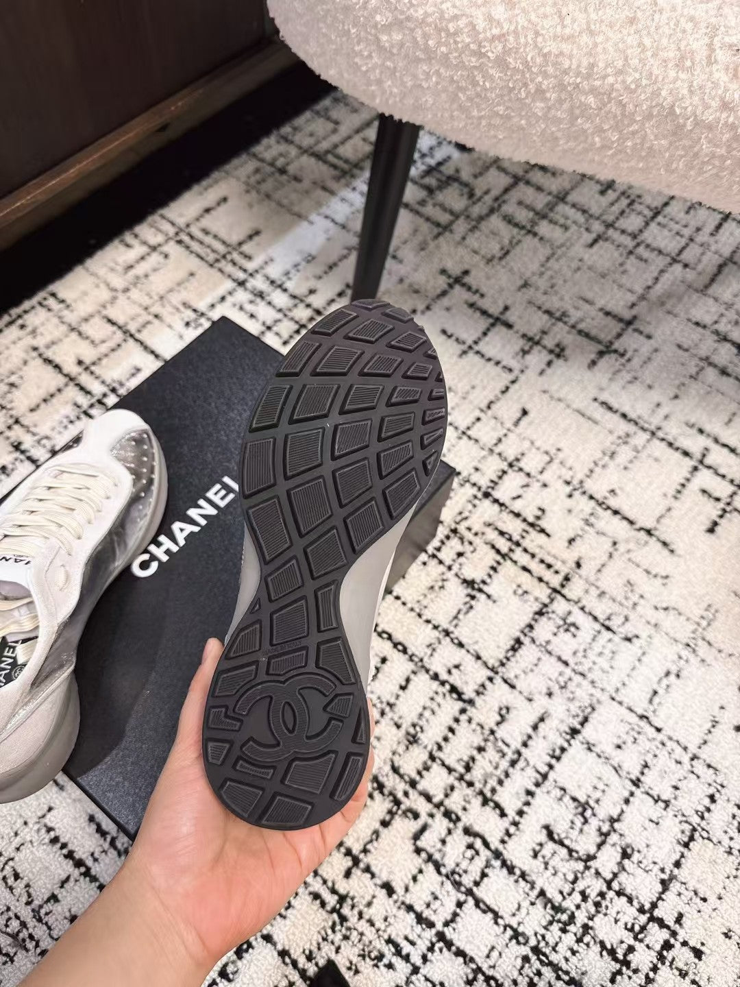 CLASSIC SNEAKERS IN SILVER SHEEPSKIN、mysite、Cacoeks