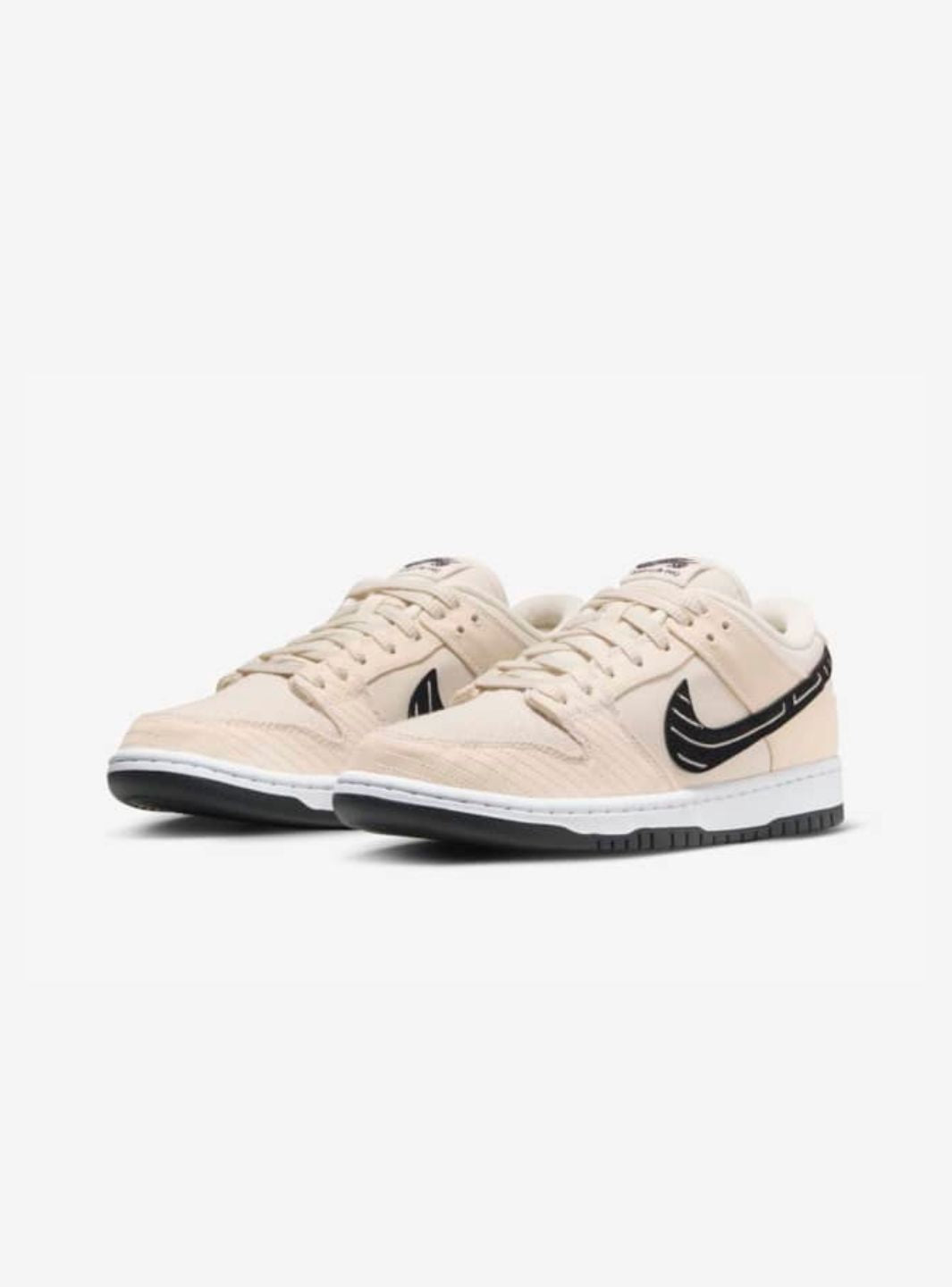 Nike SB Dunk Low Albino & Preto、NIKE、Cacoeks