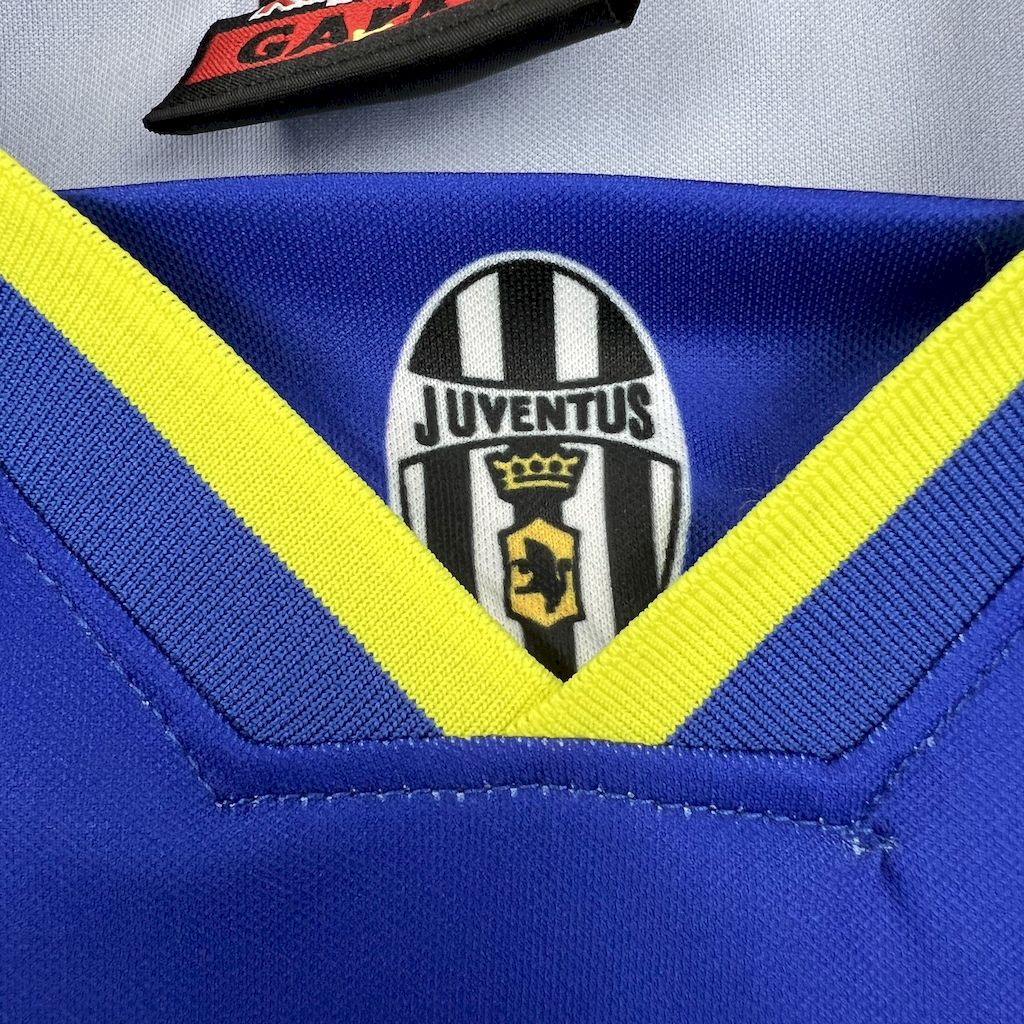 JerseysGala.com | Retro Juventus 1996-97 Away Long Sleeves Jersey -Customize Name, Number and Patch | Worldwide Shipping