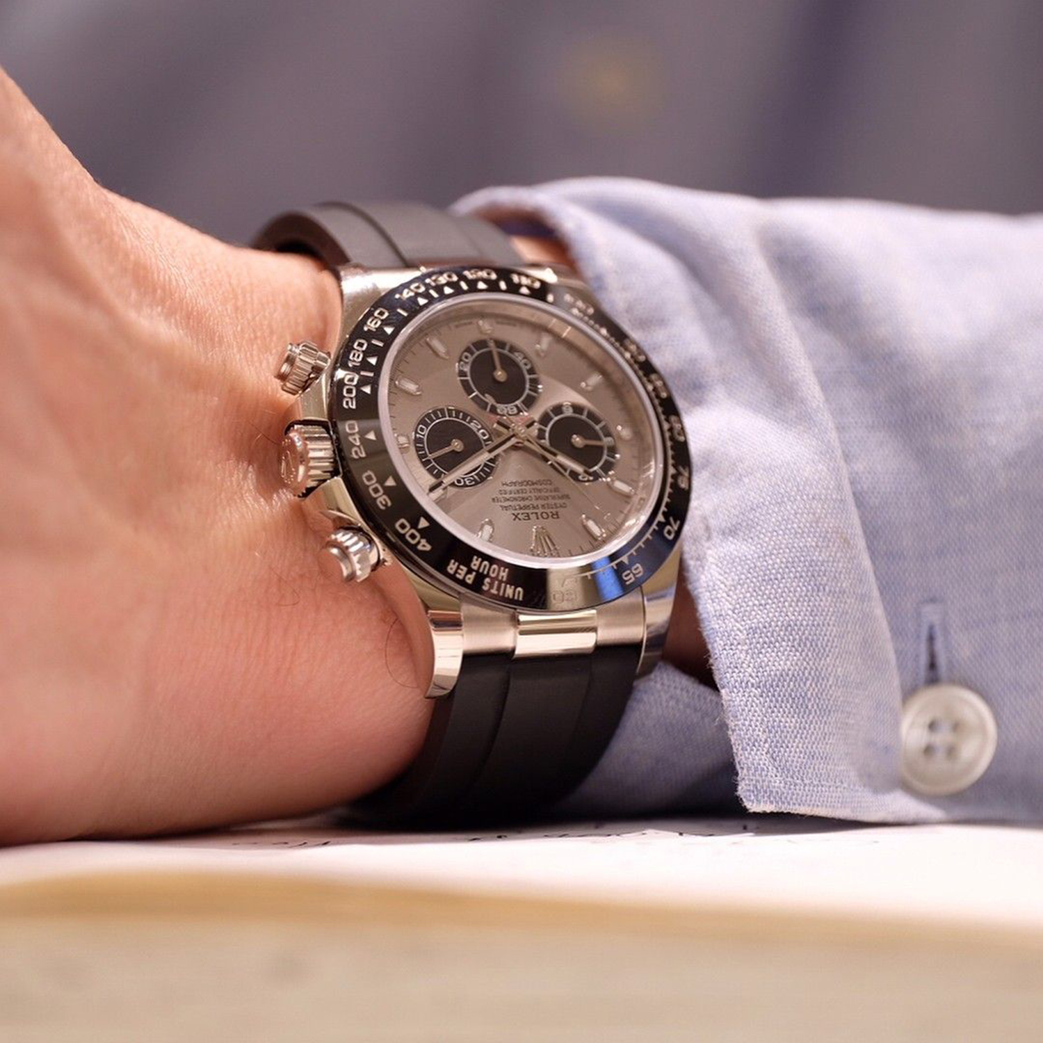 兼职  林炎: luxecystore