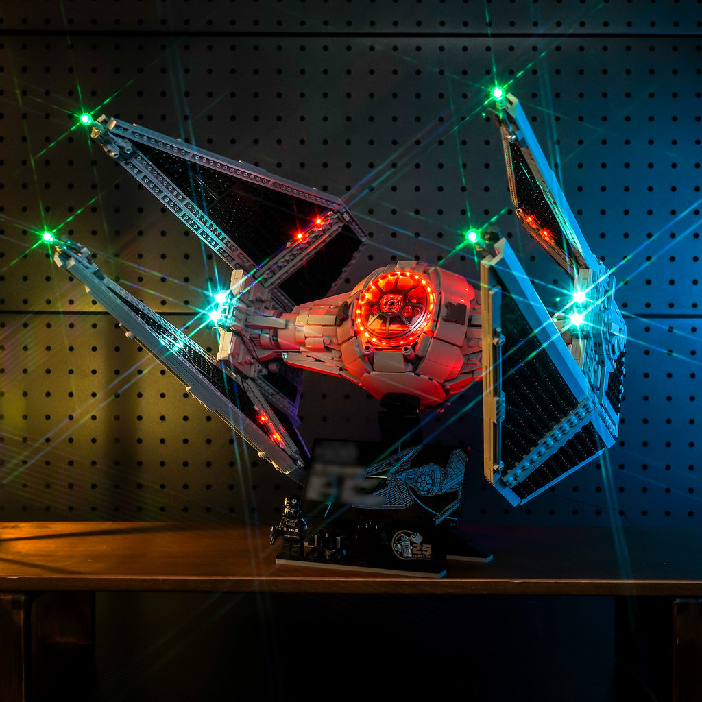 Lighting Effect Display of BrickBling Light Kit for LEGO Star Wars TIE Interceptor™ 75382