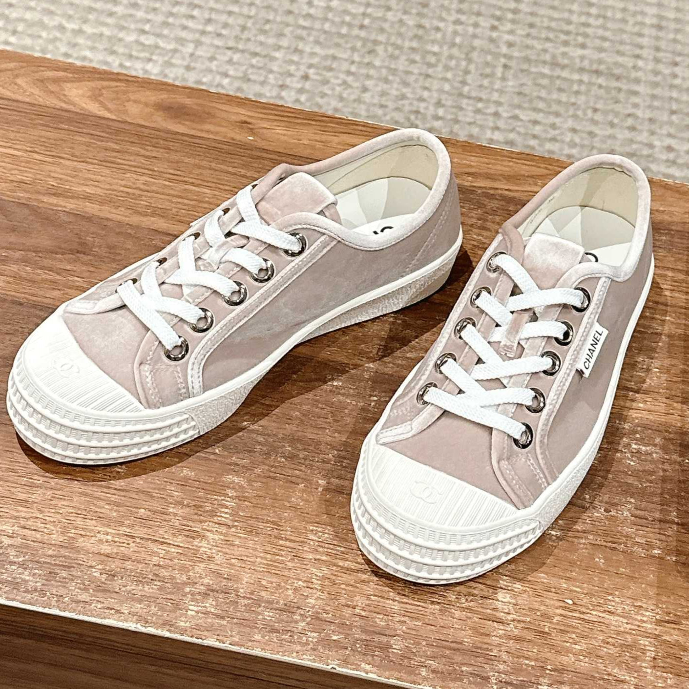 CONVERSE SNEAKER IN KHAKI BROWN VELVET、mysite、Cacoeks