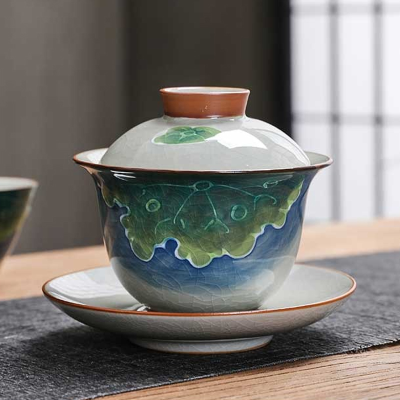 GEEK BAR-https://www.hot-toy.com/