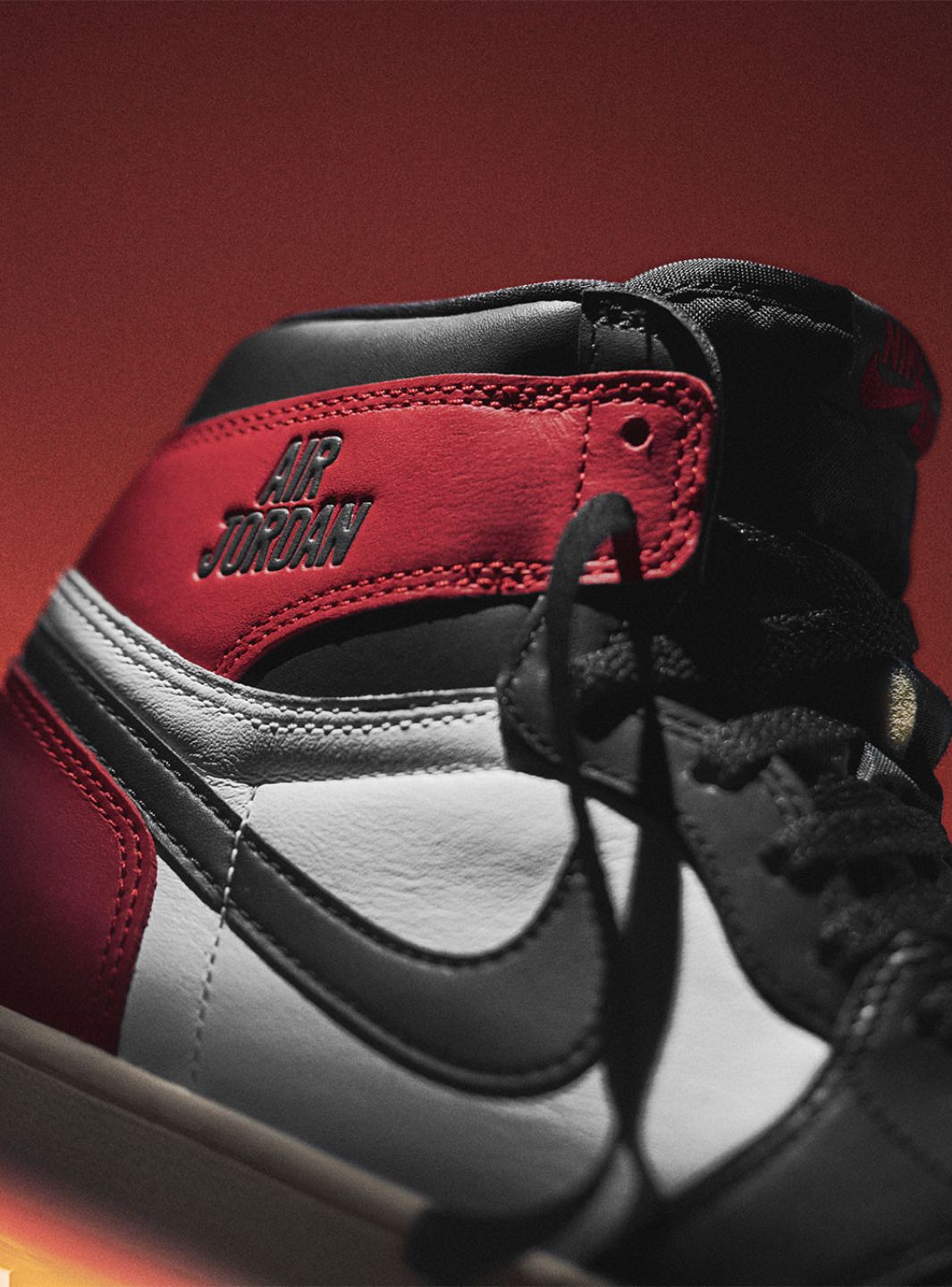 Air Jordan 1 Retro High OG Black Toe Reimagined、JORDAN、Cacoeks