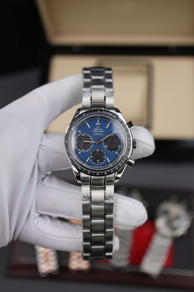 Đồng Hồ Omega Speedmaster Racing Chronograph Replica Cao Cấp Mặt Xanh Dương 40mm (2)