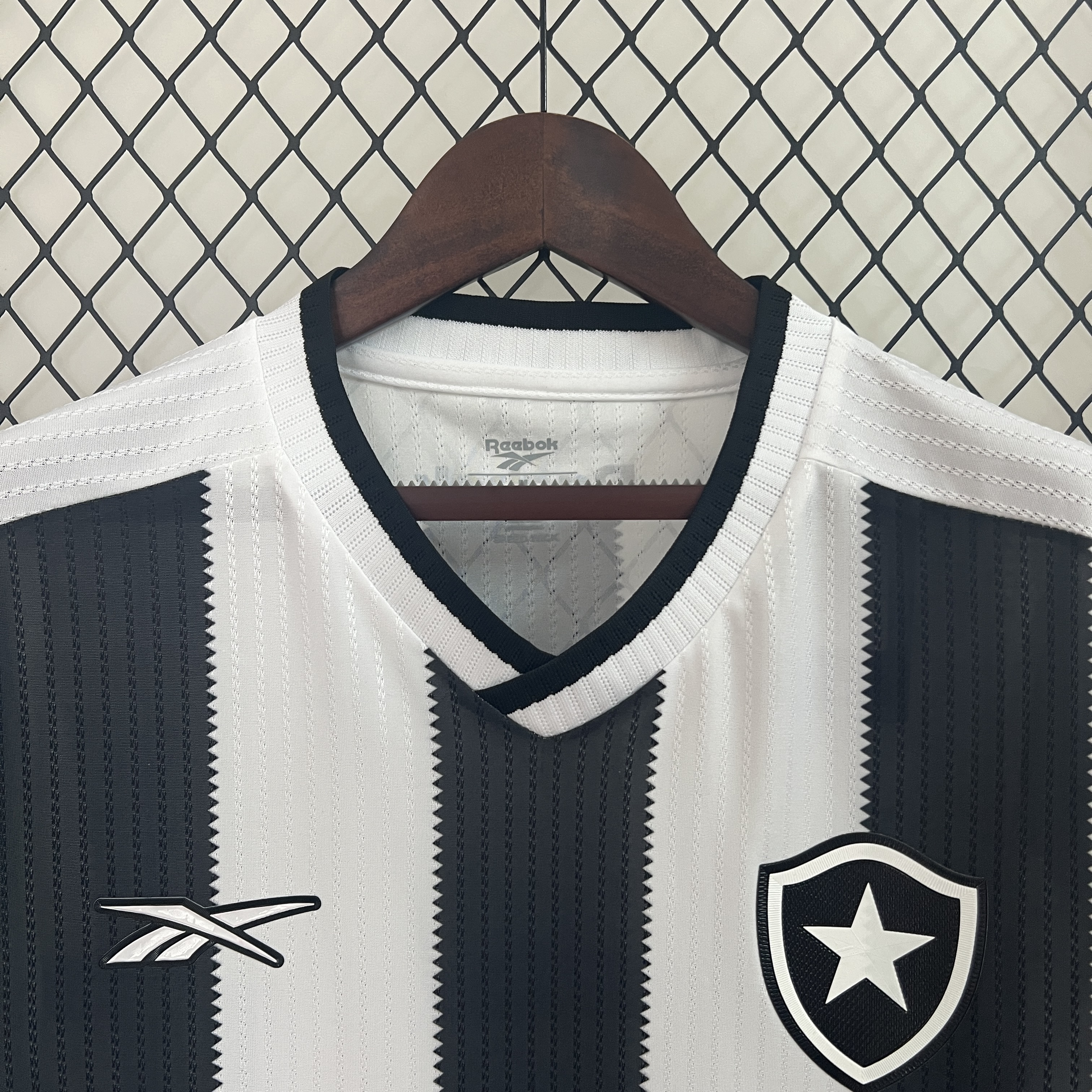 Higojerseys-Botafogo 2024 Home Jersey with Sponsors - Fans Version