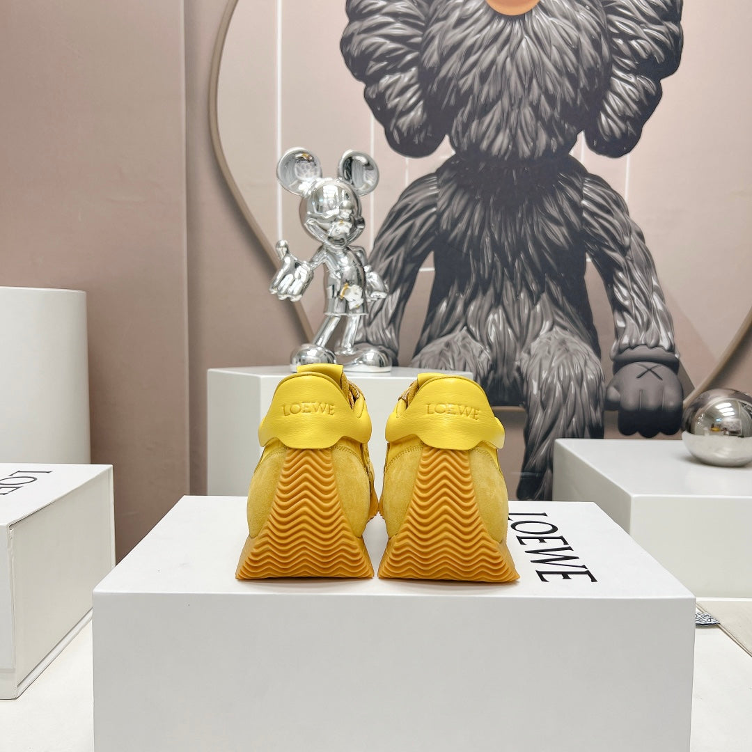 FLOW RUNNER SNEAKER IN SUN YELLOW SUEDE AND SHEEPSKIN、mysite、Cacoeks