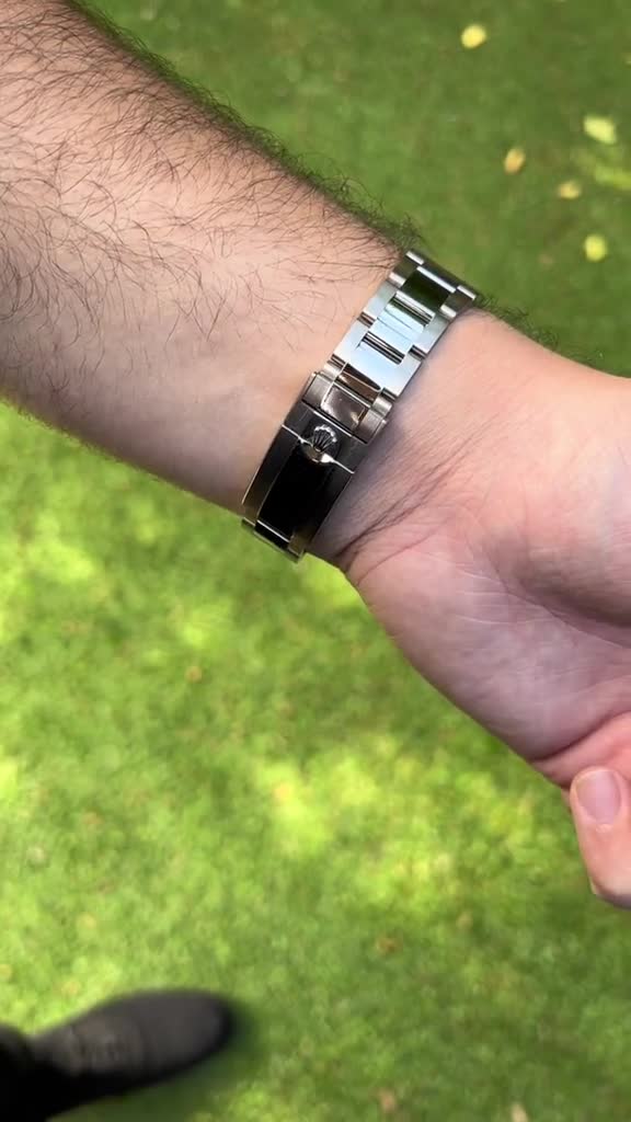 兼职  林炎: luxecystore