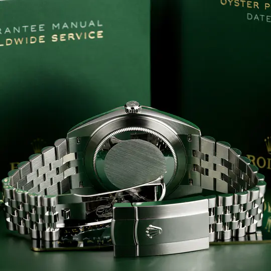 兼职  林炎: luxecystore