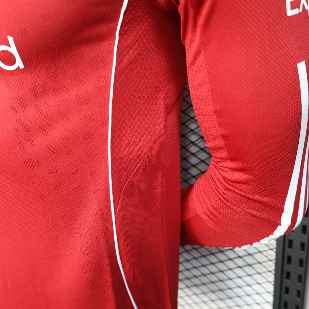 2025/2026 Player Version Long Sleeve Liverpool Home Football Shirt 1:1 Thai Quality:football jersey mysite: unitedjerseyfootball 邓江浪:football