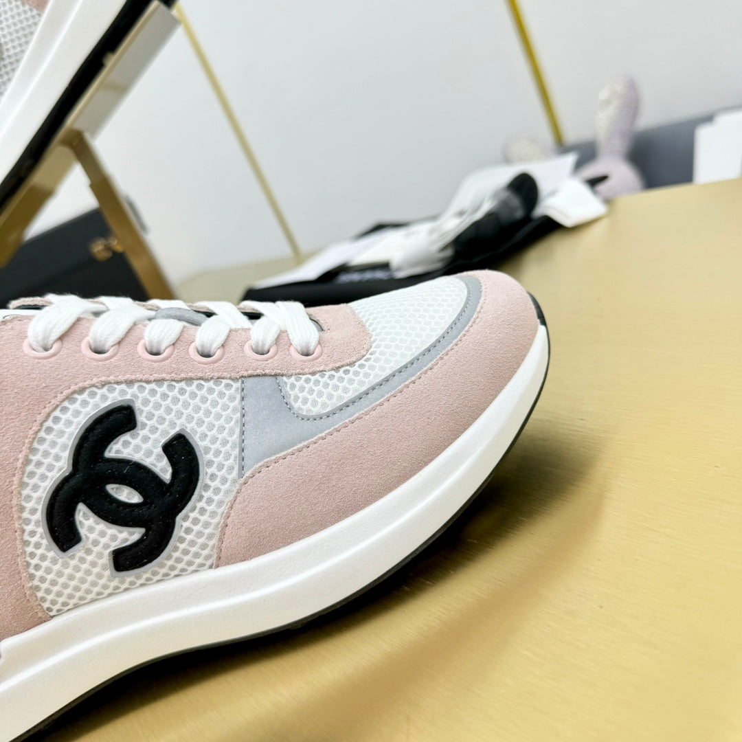 CLASSIC TRAINER IN LIGHT PINK MERCERIZED VELVET、mysite、Cacoeks