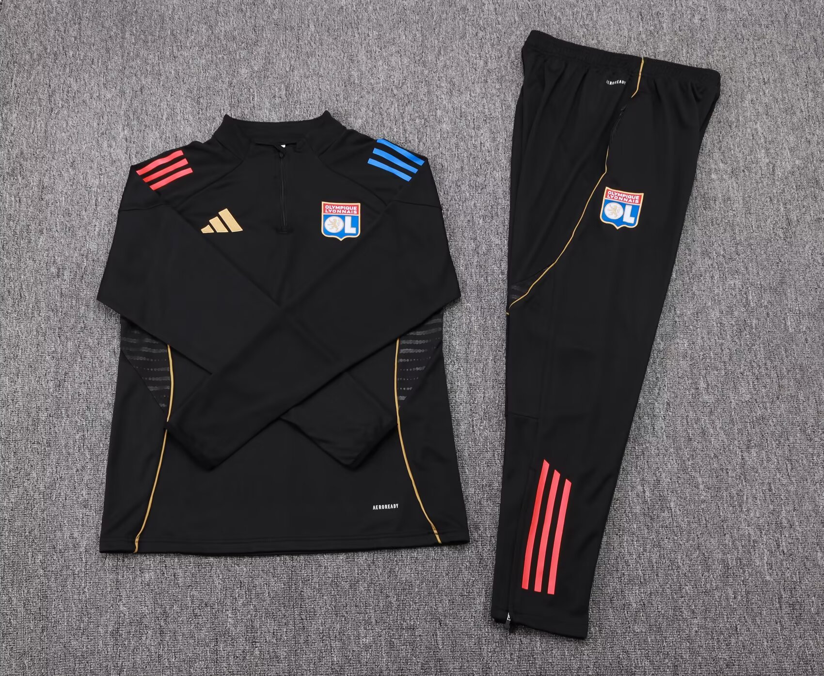 2025/2026 Lyon Half-Pull Training Suit Black Football Shirt Set:football jersey mysite: unitedjerseyfootball 邓江浪:football