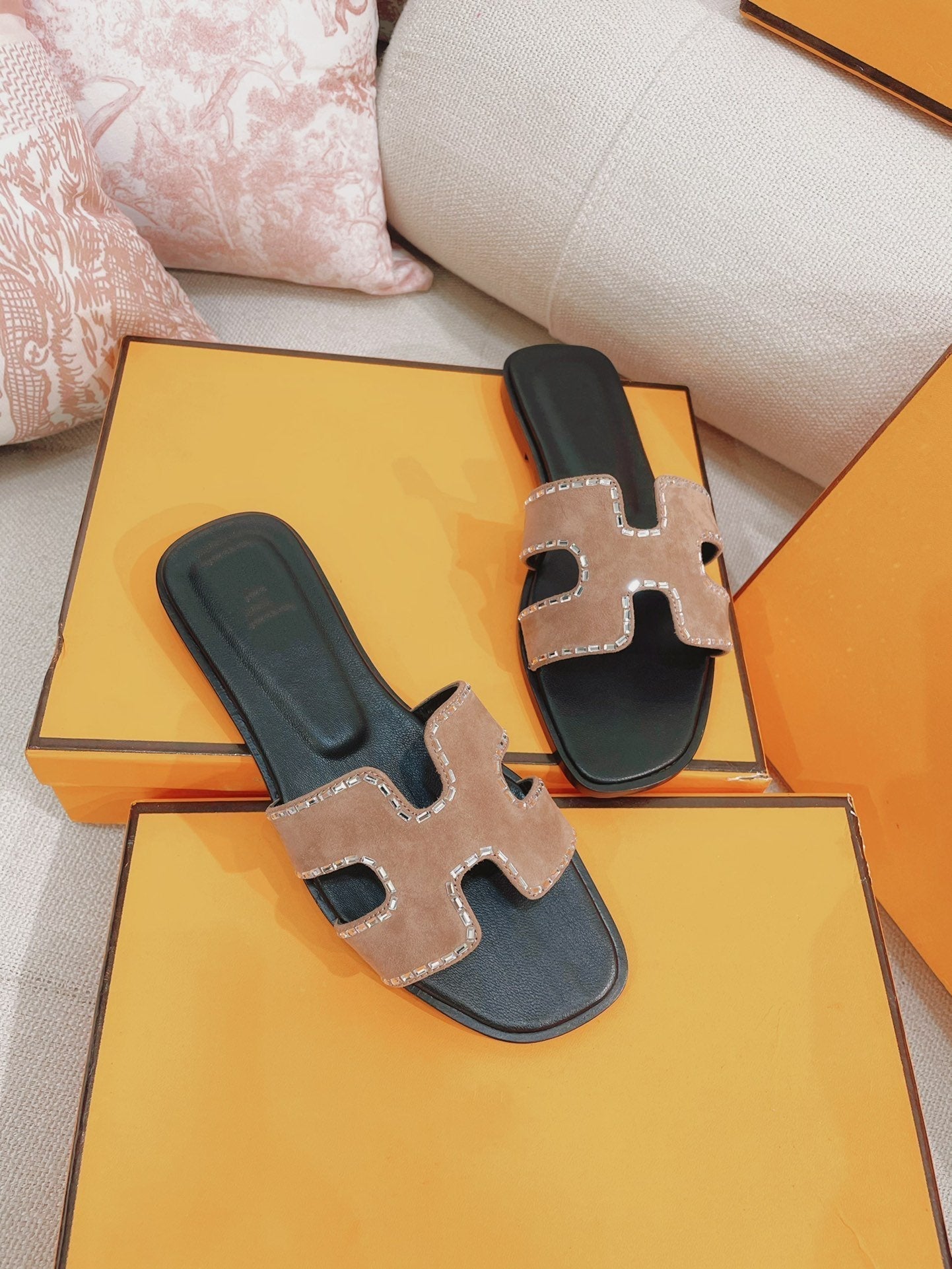 0ran Sandal Calfskin Rhinestone Brown、mysite、Cacoeks