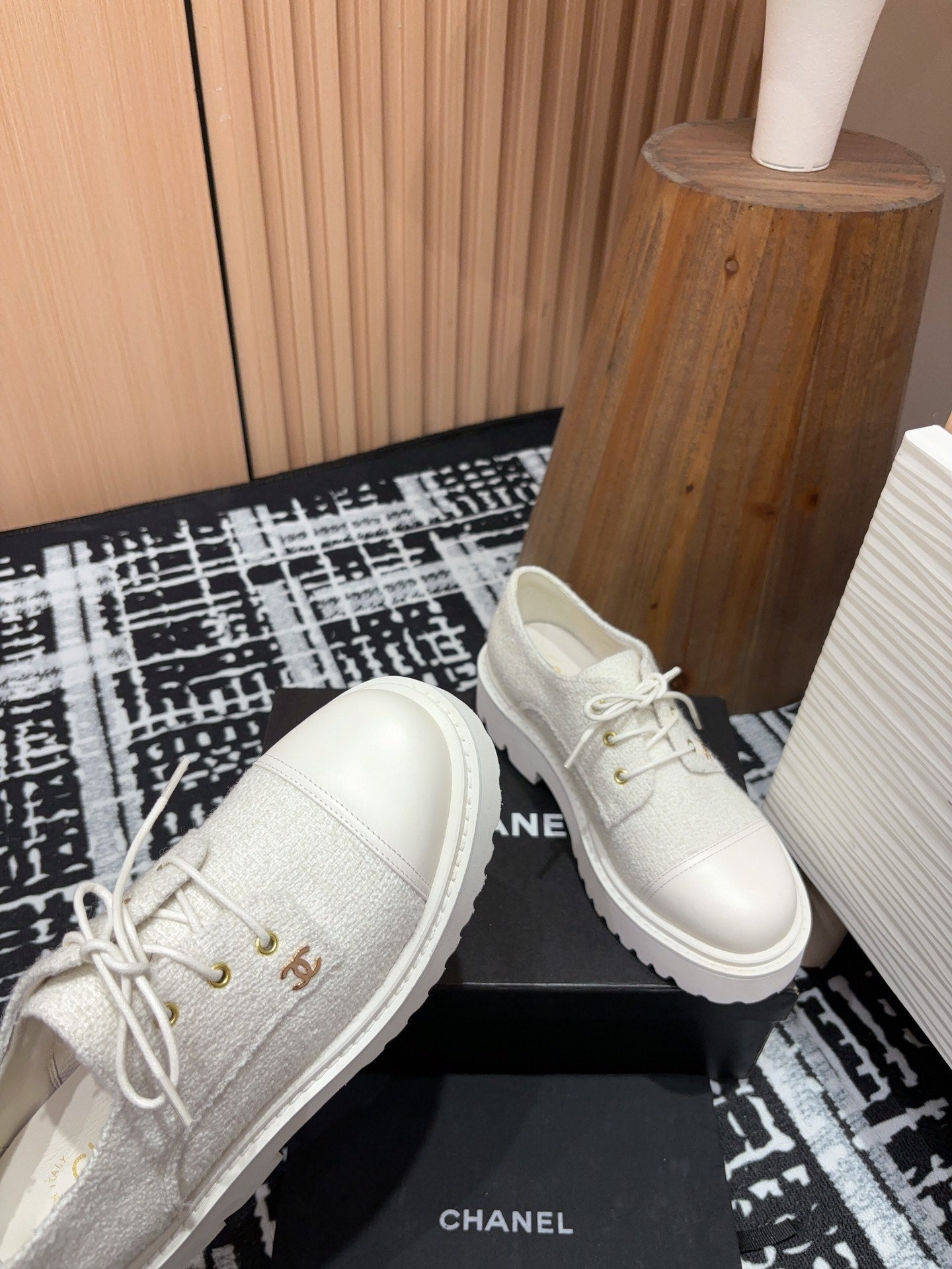CC OXFORD SHOES IN WHITE TWEED AND CALFSKIN、mysite、Cacoeks