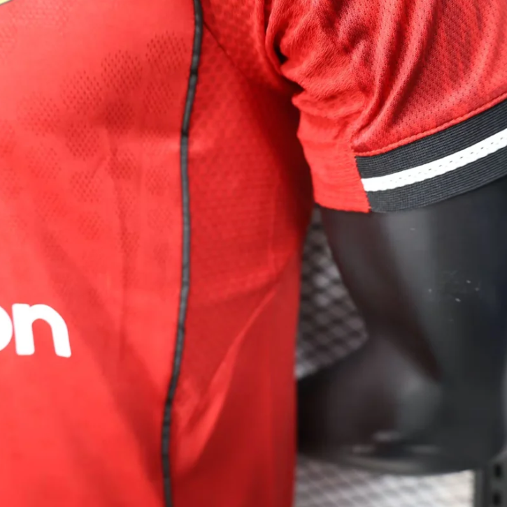 2025/2026 Player Version Manchester United Home Football Shirt 1:1 Thai Quality:football jersey mysite: unitedjerseyfootball 邓江浪:football