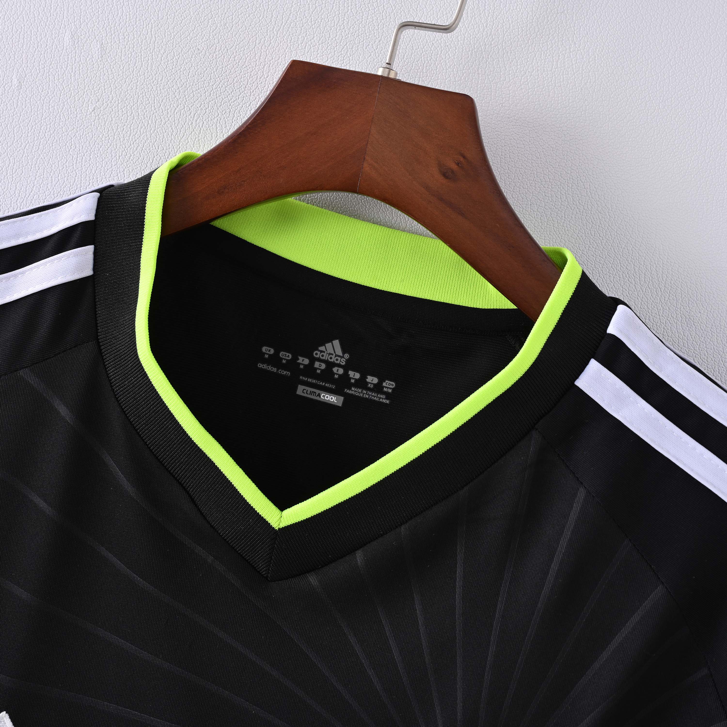 2010/2011 Retro Real Madrid Away Football Shirt 1:1 Thai Quality:football jersey mysite: unitedjerseyfootball 邓江浪:football