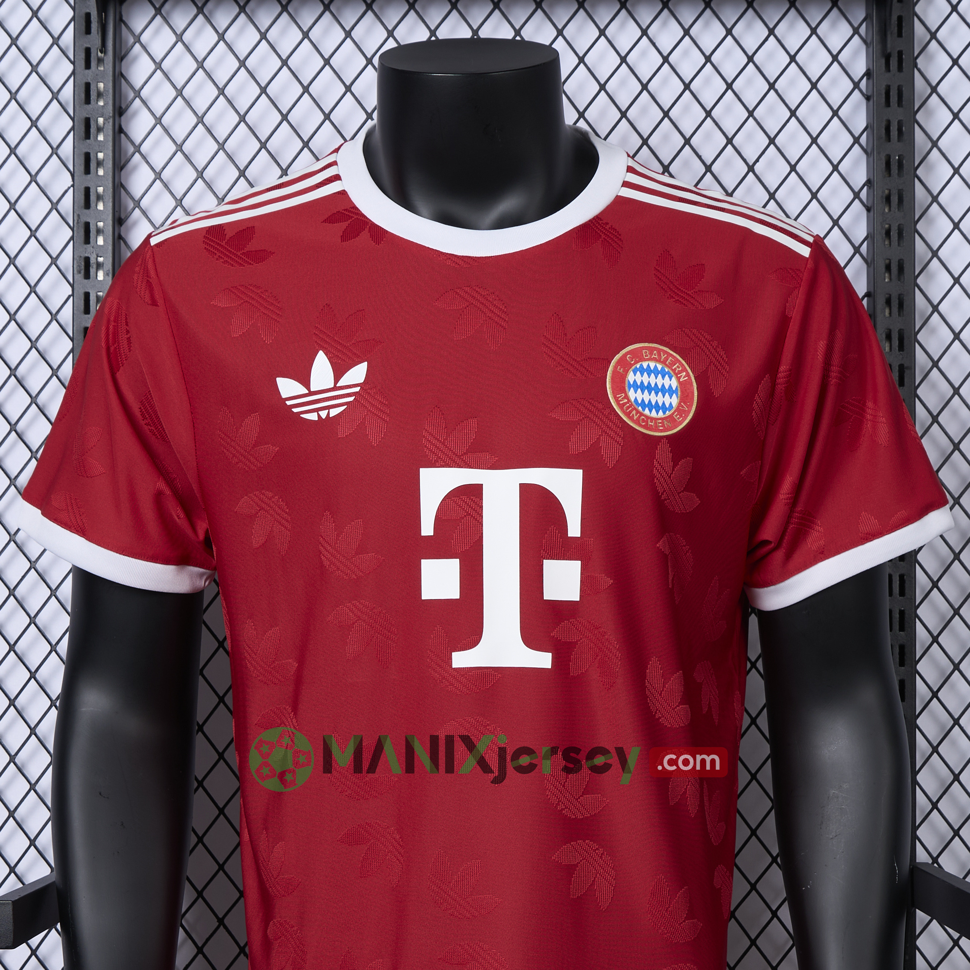 ManixJersey.com | Bayern Munich 24-25 Red Training Jersey - Player Version -Customize Name, Number and Patch | Worldwide Shipping