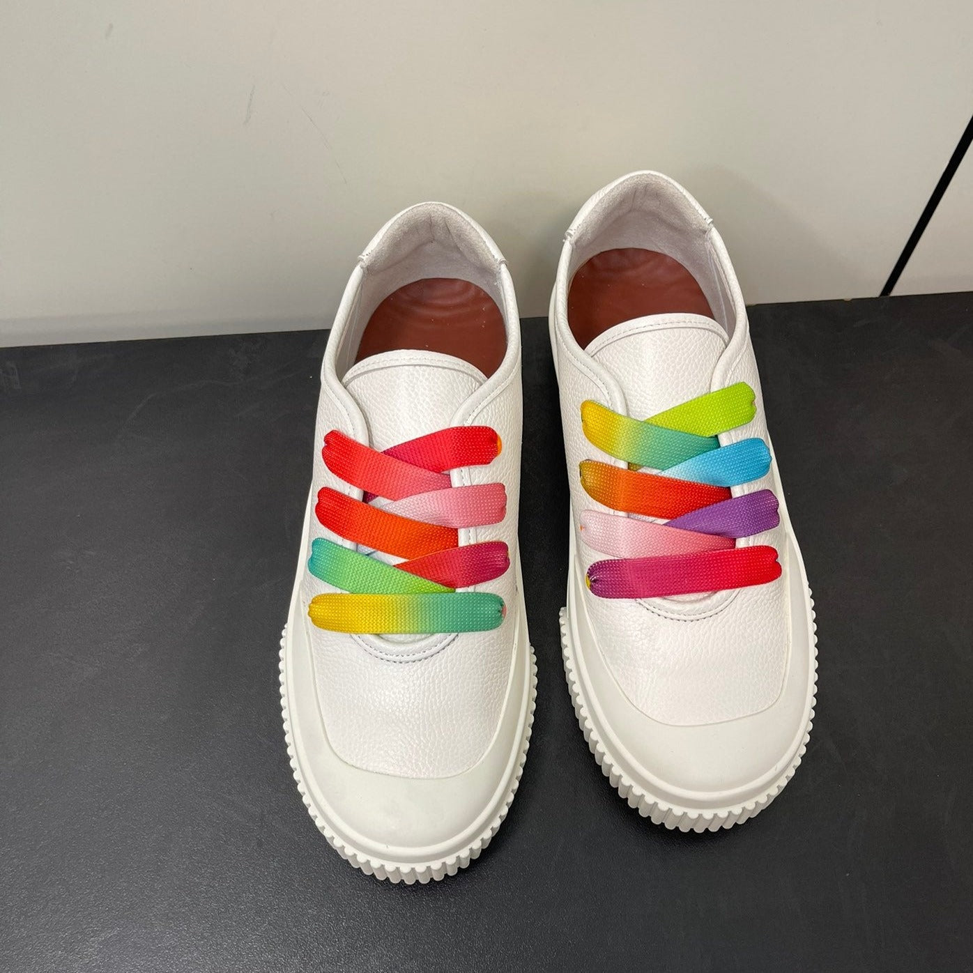 LP CLASSIC BISCUIT SNEAKERS WHITE WITH MULTI-COLOR LACES CALFSKIN、mysite、Cacoeks