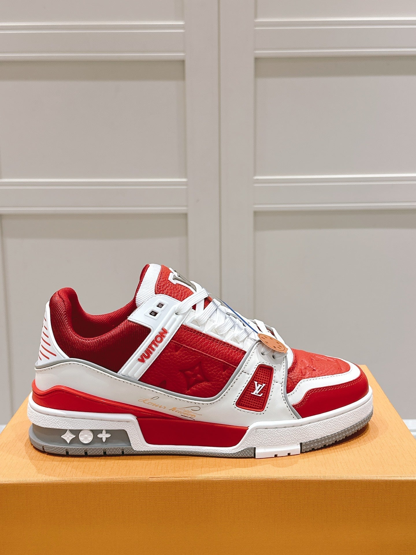 LV TRAINER SNEAKER IN SARI RED GRAINED CALFSKIN、mysite、Cacoeks