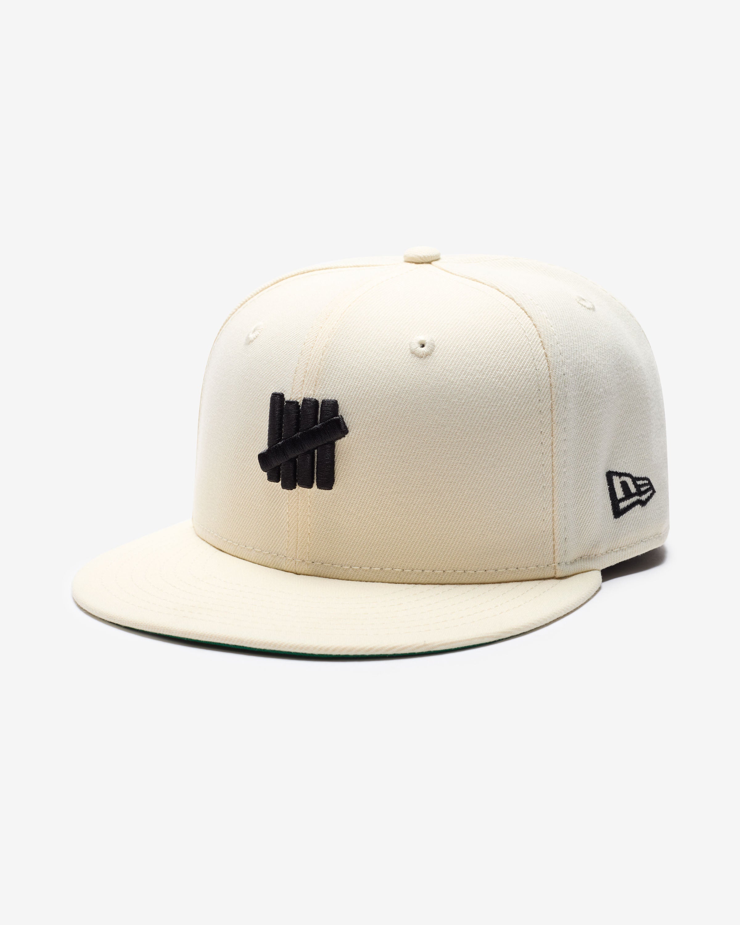 UNDEFEATED X NE ICON FITTED