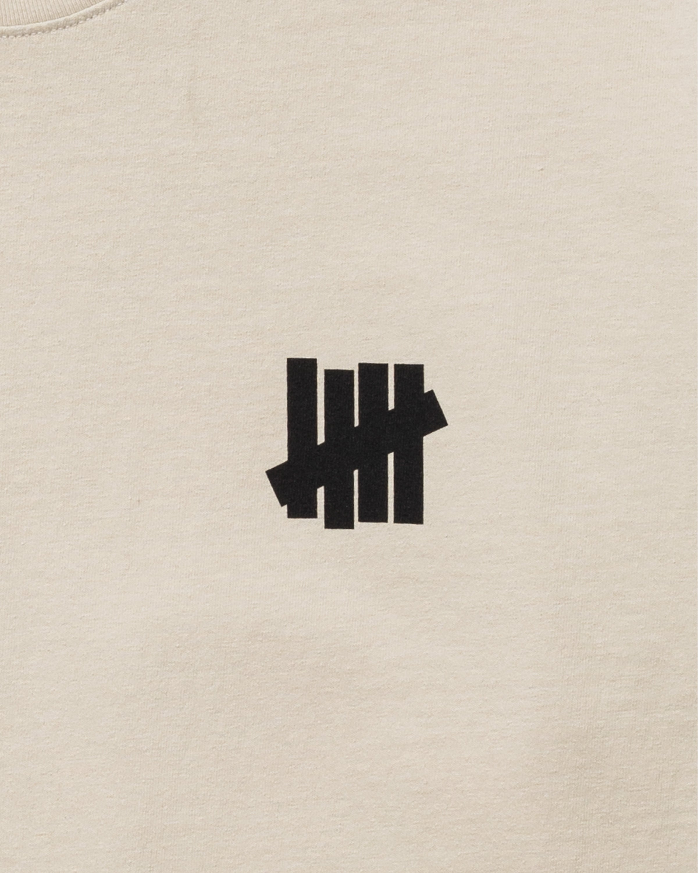 UNDEFEATED BLACKTOP L/S TEE