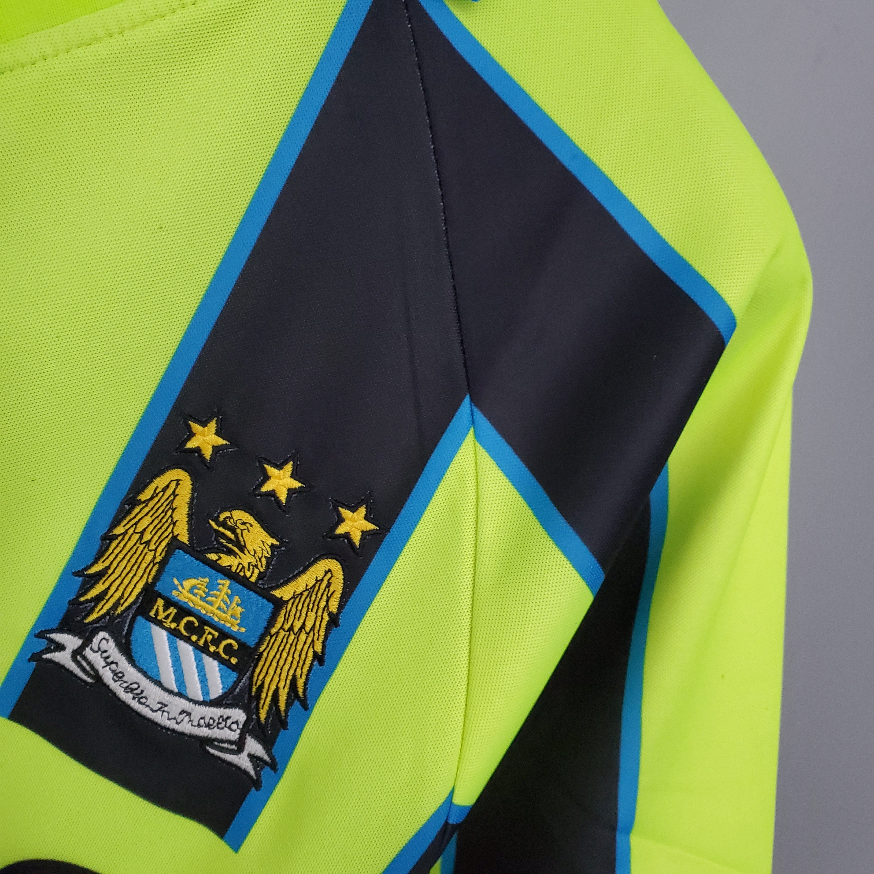 Higojerseys-Retro Manchester City 1998-99 Away Stadium Jersey