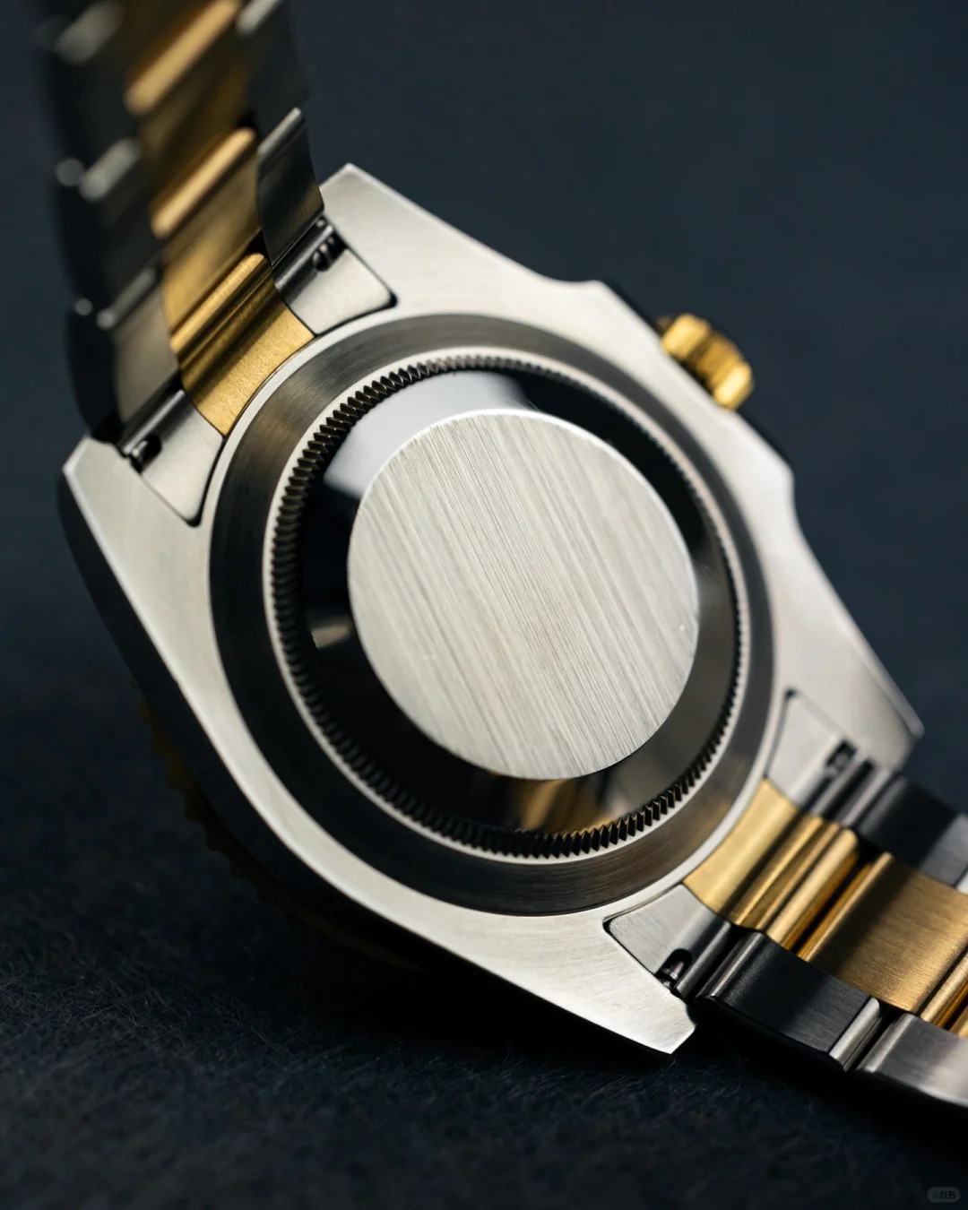 兼职  林炎: luxecystore