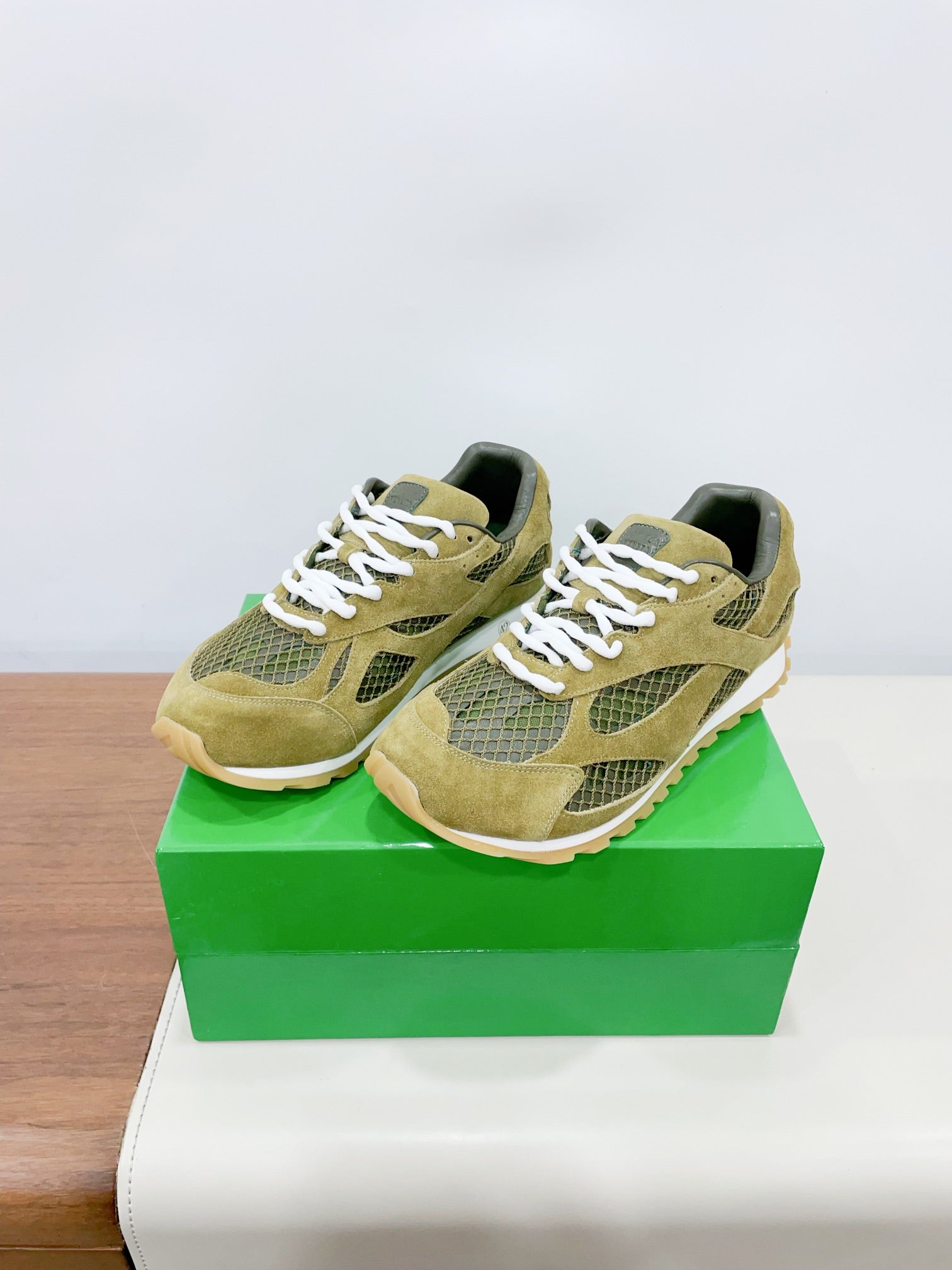ORBIT SNEAKER IN OLIVE GREEN SUEDE AND TECHNICAL MESH、mysite、Cacoeks