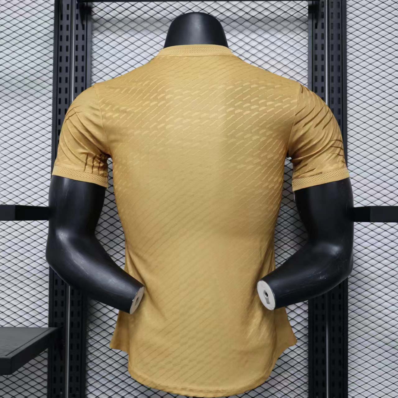 2024/2025 Player Version Real Madrid Special Edition Golden Football Shirt 1:1 Thai Quality:football jersey mysite: unitedjerseyfootball 邓江浪:football