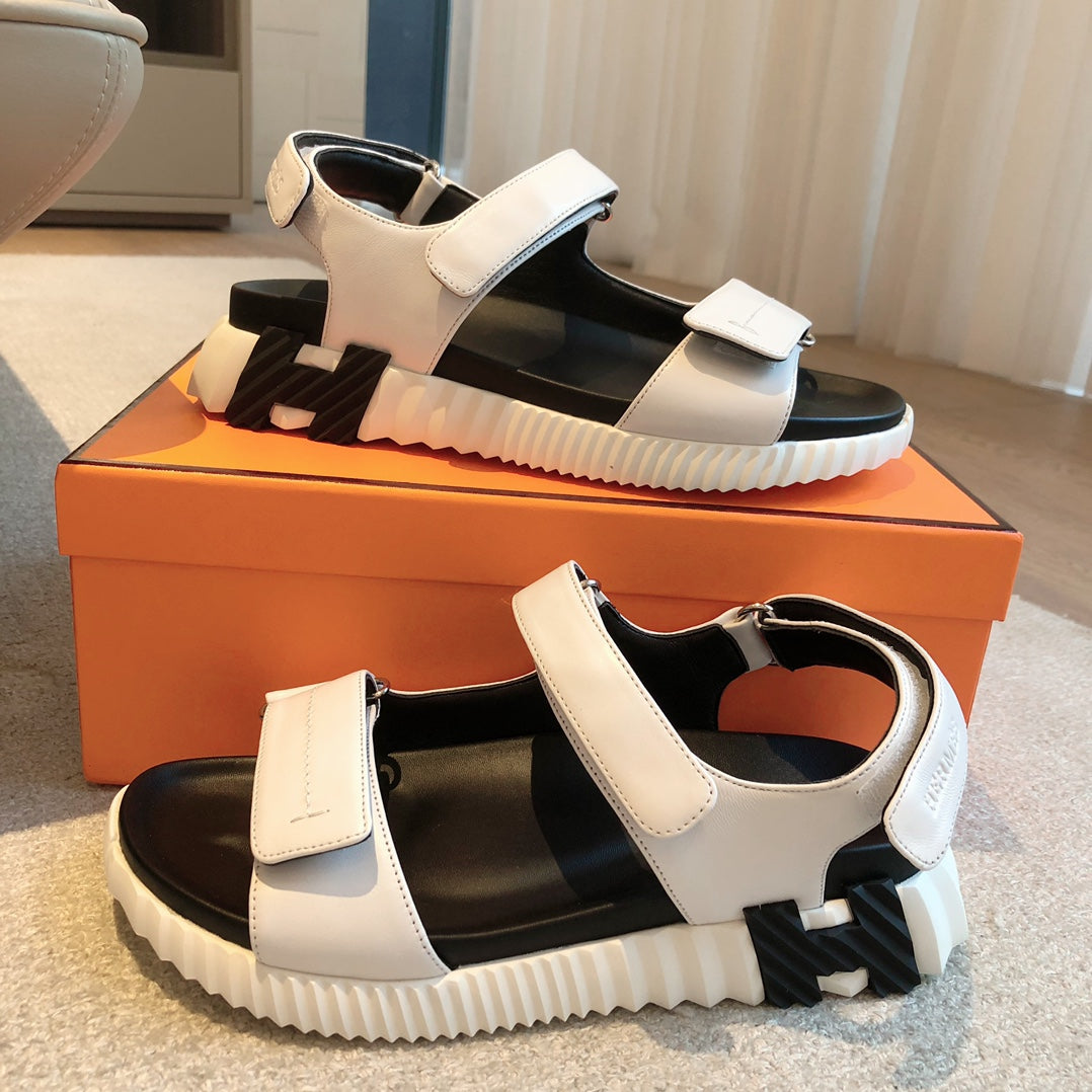 DAD SANDALS IN WHITE CALFSKIN AND RUBBER、mysite、Cacoeks