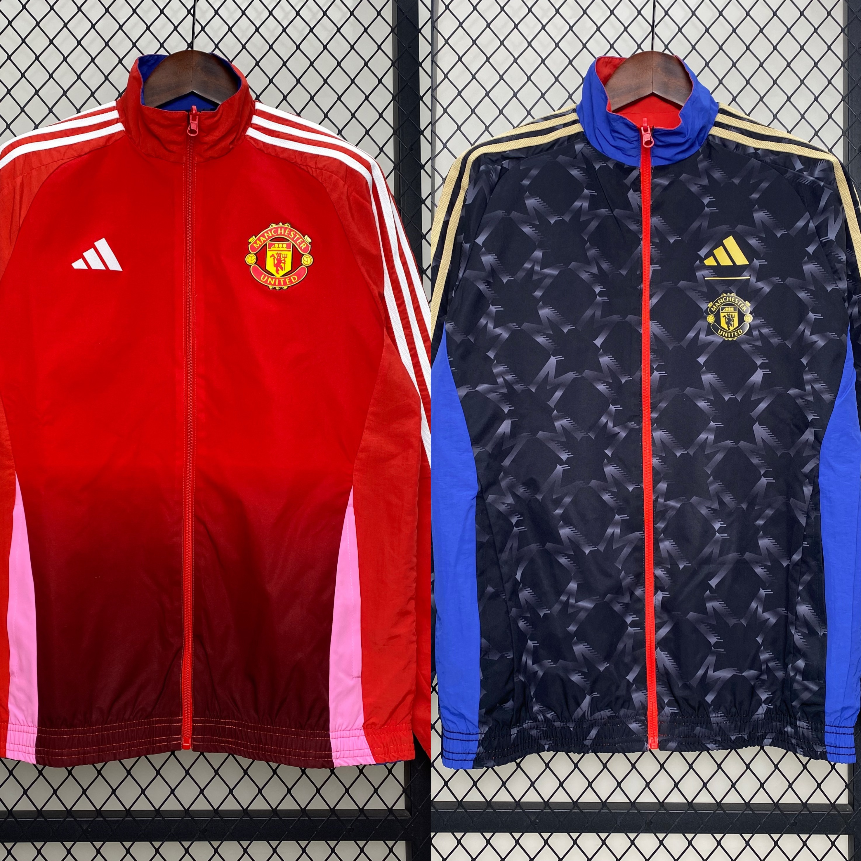 ManixJersey.com | Manchester United 24-25 Double Sided Reversible Windbreaker - Home & Away Jersey Style -Customize Name, Number and Patch | Worldwide Shipping