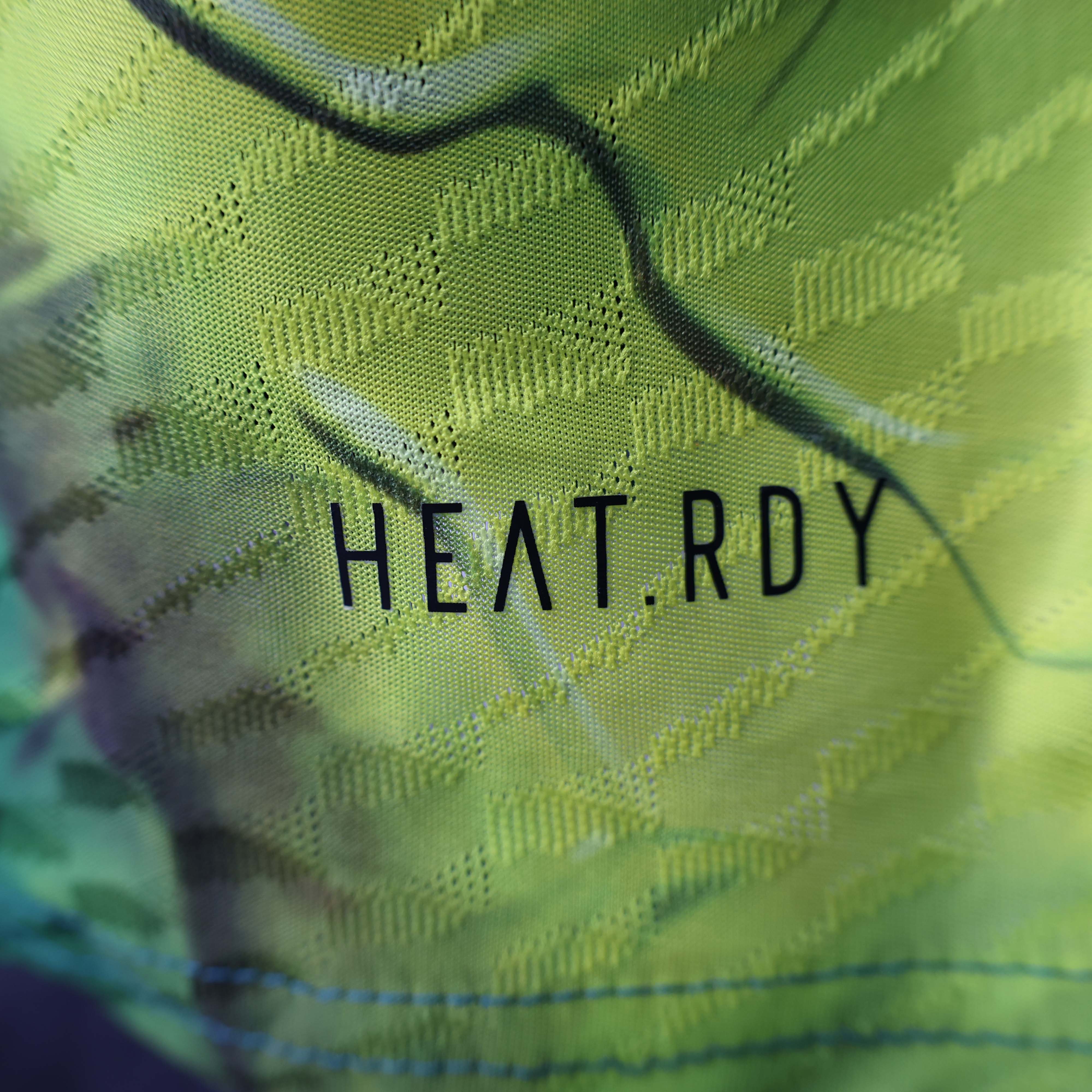 2025/2026 Player Version Real Madrid Special Edition Yellow and green Football Shirt 1:1 Thai Quality:football jersey mysite: unitedjerseyfootball 邓江浪:football