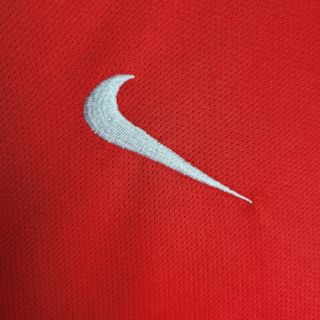 ManixJersey.com | Retro Arsenal 2002-04 Home Stadium Kids Kit -Customize Name, Number and Patch | Worldwide Shipping