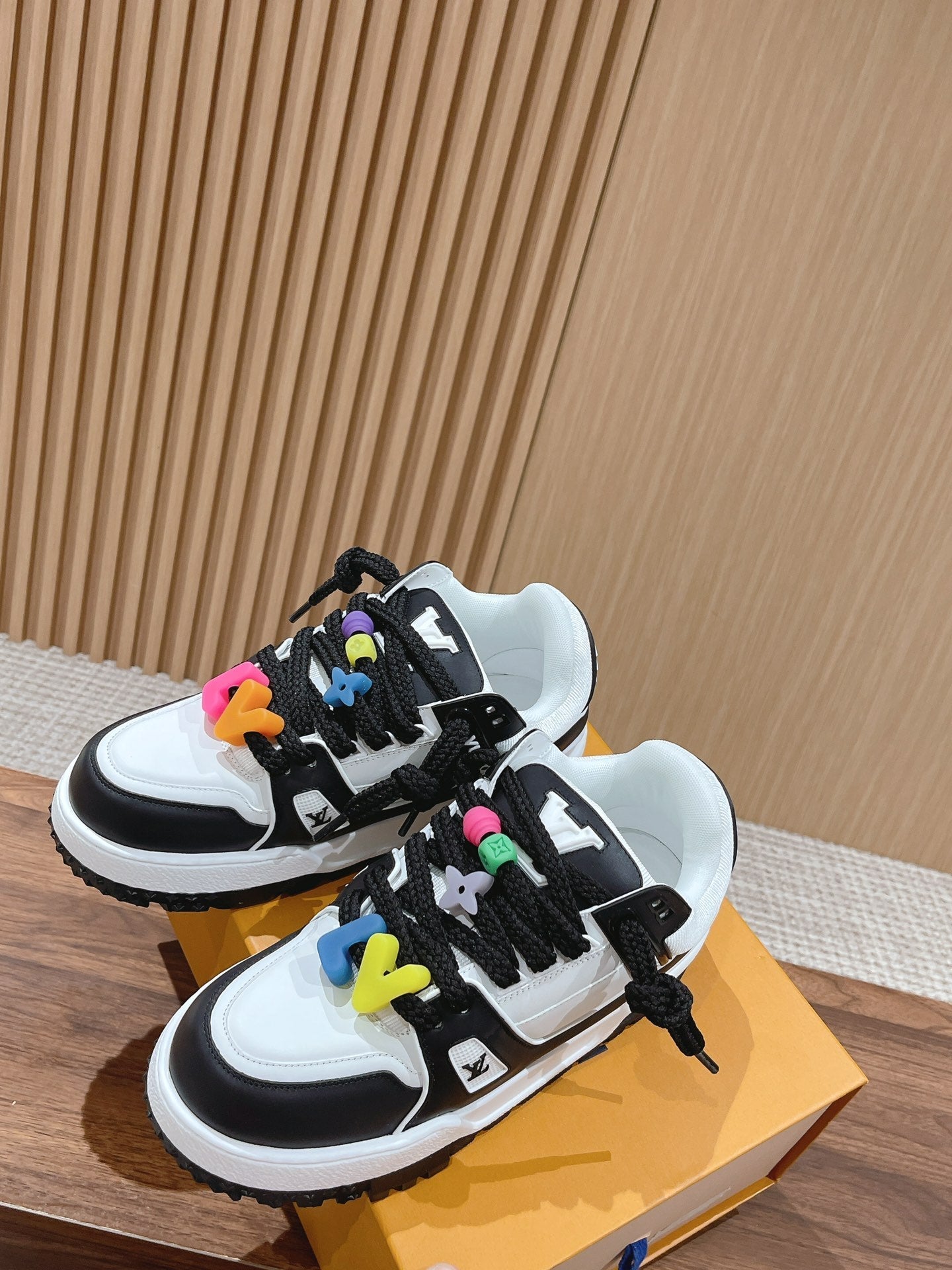 LV Trainer Maxi Sneaker White Mix Black Calfskin、mysite、Cacoeks